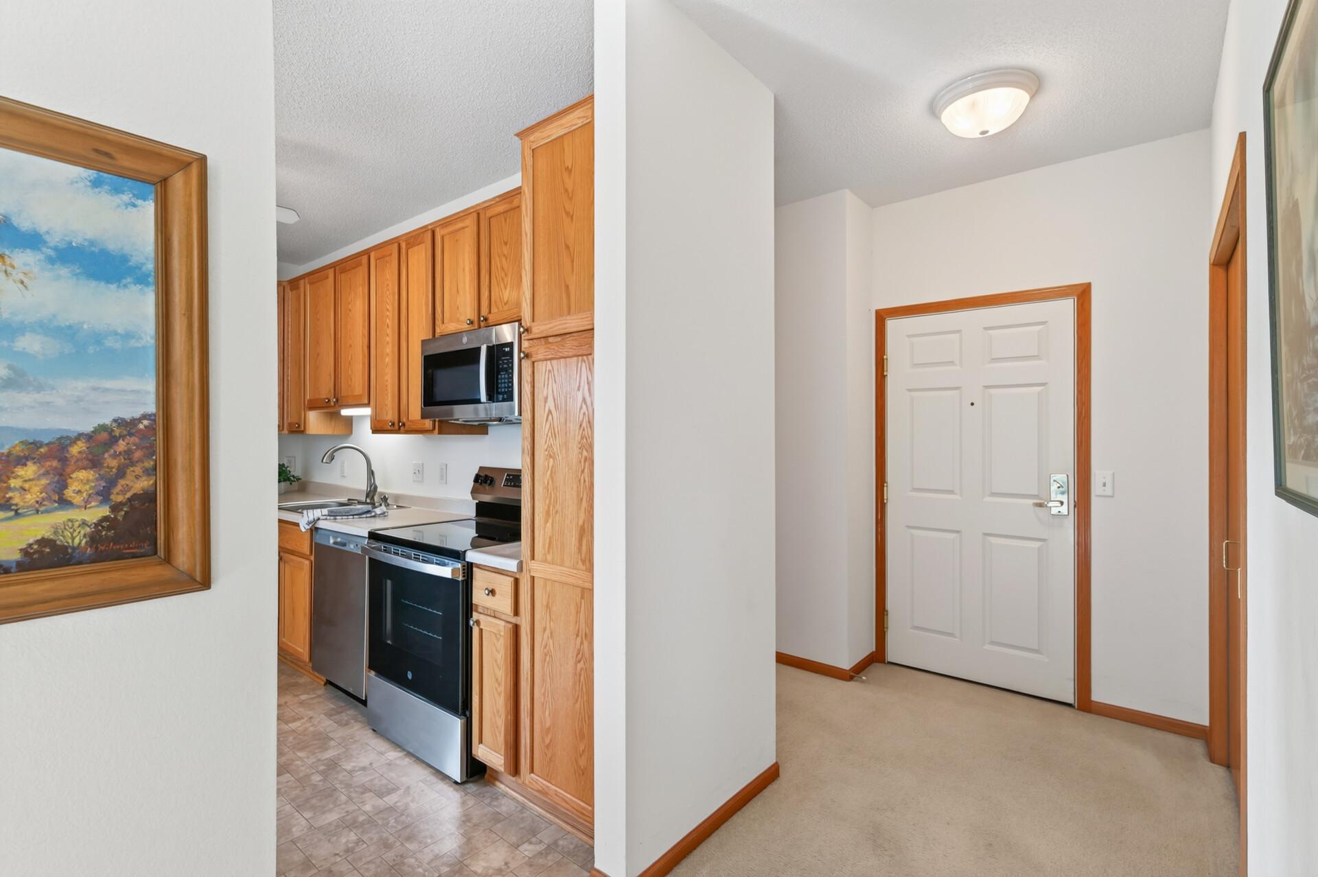 View of Residential at 15001 Burnhaven Drive #216, Burnsville MN 55306, Burnsville (5 of 39) - Mike Wilen | Minnesota Team Real Estate