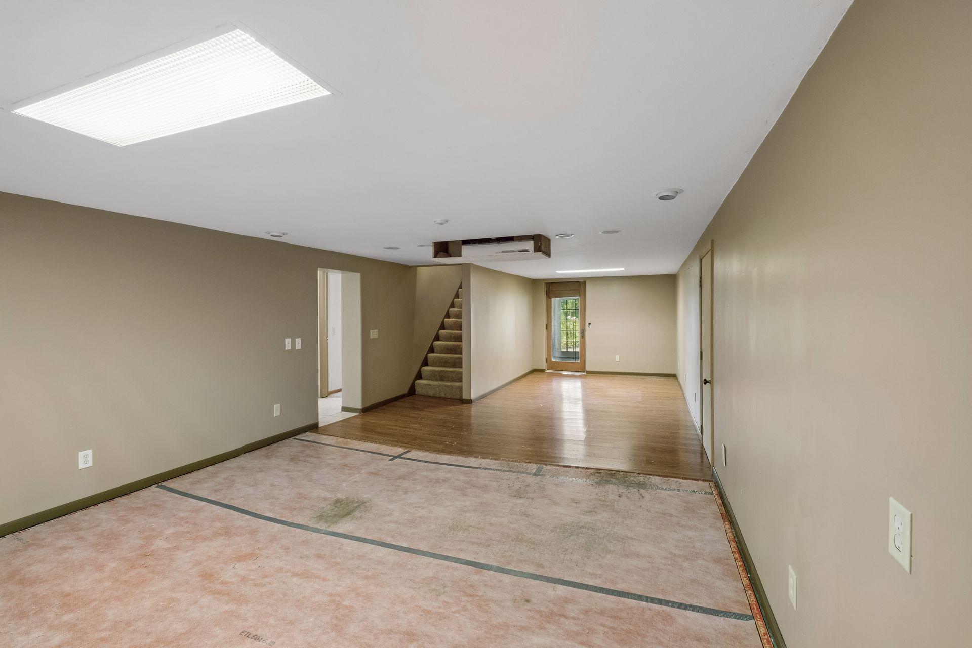 View of Residential at 16599 Kenwood Trail, Lakeville MN 55044, Lakeville (27 of 46) - Mike Wilen | Minnesota Team Real Estate
