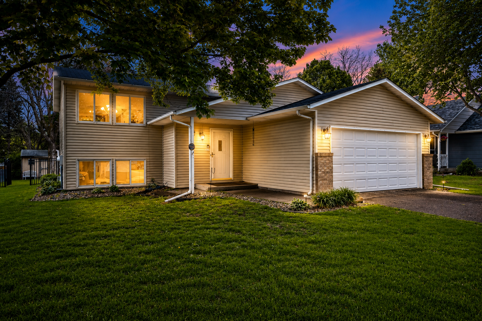 View of Residential at 9115 Janero Avenue, Cottage Grove MN 55016, Cottage Grove (2 of 22) - Mike Wilen | Minnesota Team Real Estate