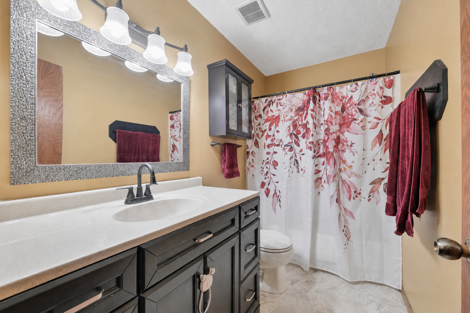 View of Residential at 9115 Janero Avenue, Cottage Grove MN 55016, Cottage Grove (10 of 22) - Mike Wilen | Minnesota Team Real Estate