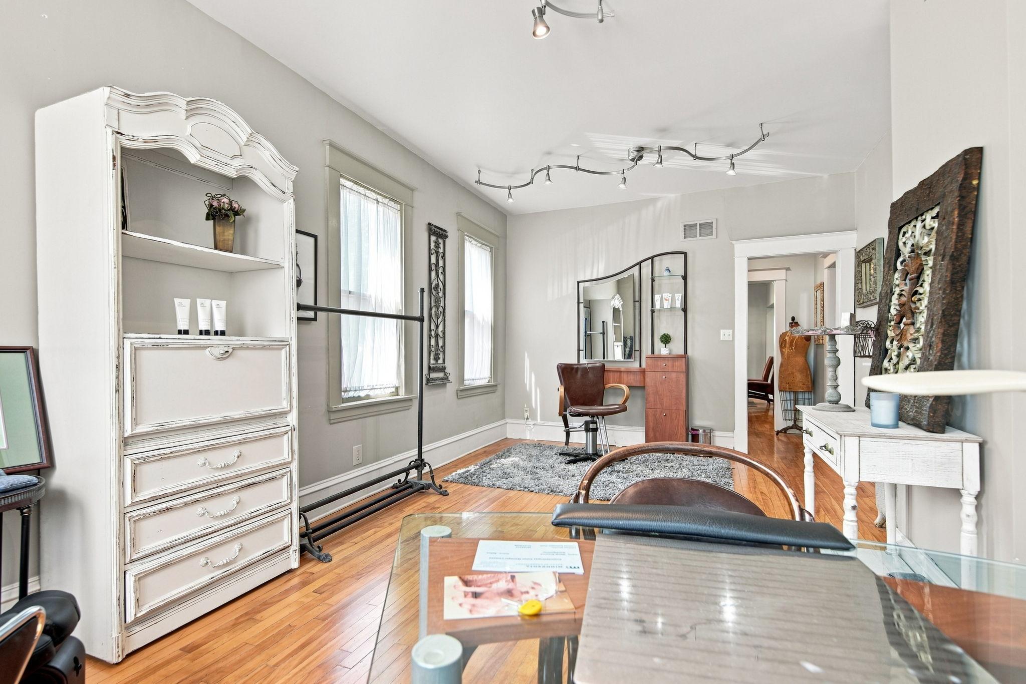 View of Commercial Sale at 1208 Grand Avenue, Saint Paul MN 55105, Saint Paul (26 of 74) - Mike Wilen | Minnesota Team Real Estate