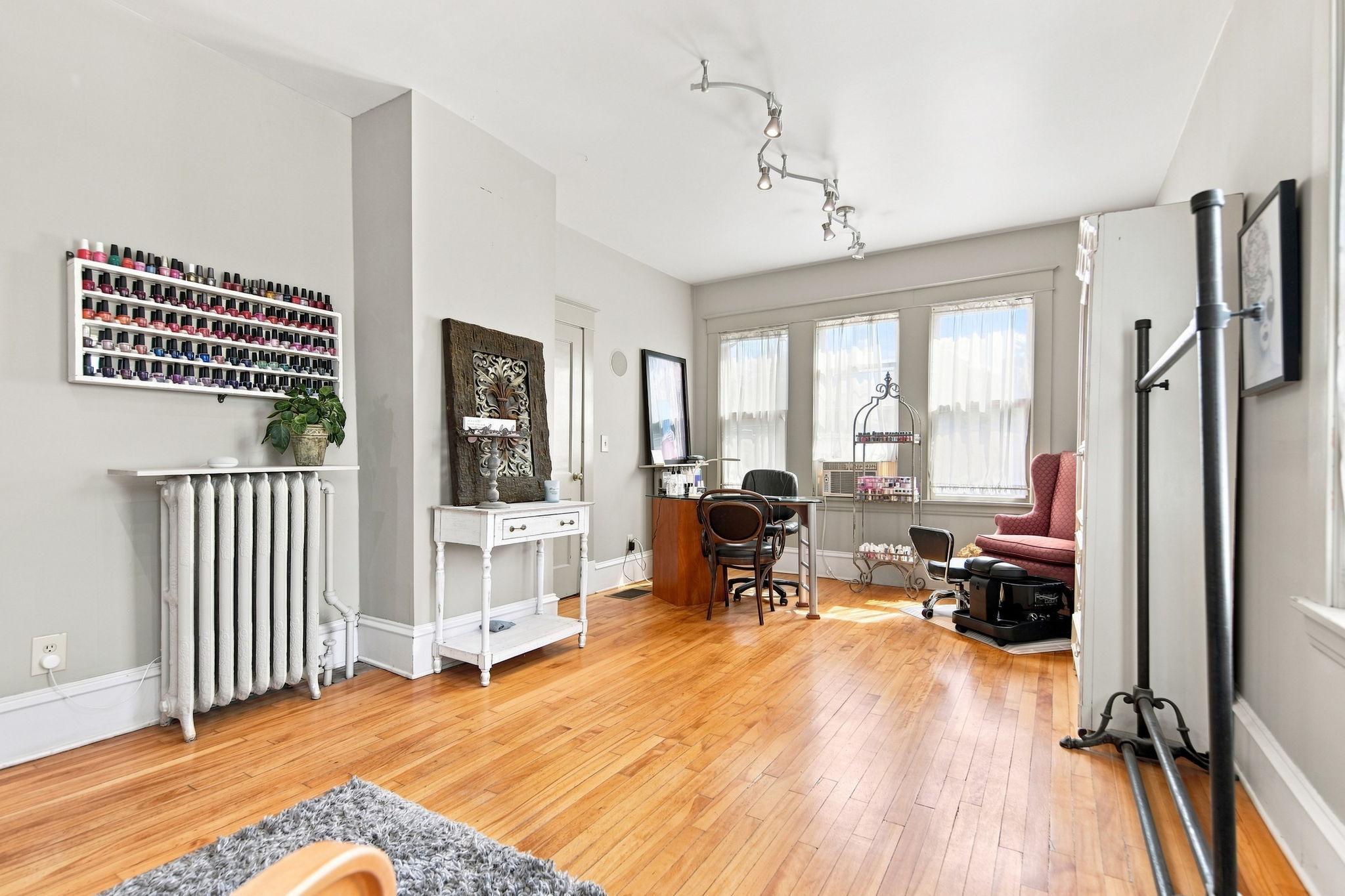 View of Commercial Sale at 1208 Grand Avenue, Saint Paul MN 55105, Saint Paul (24 of 74) - Mike Wilen | Minnesota Team Real Estate