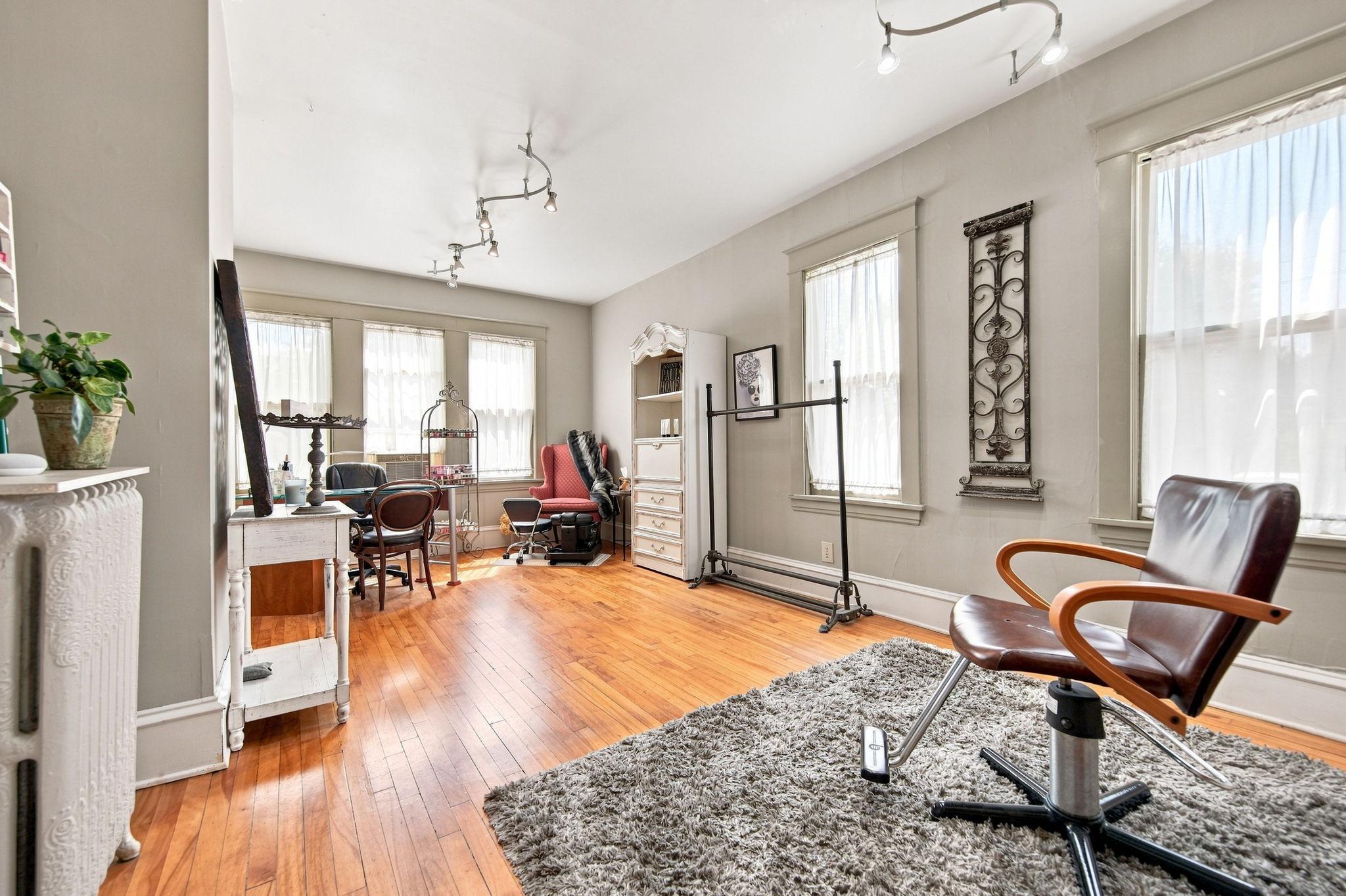 View of Commercial Sale at 1208 Grand Avenue, Saint Paul MN 55105, Saint Paul (23 of 74) - Mike Wilen | Minnesota Team Real Estate
