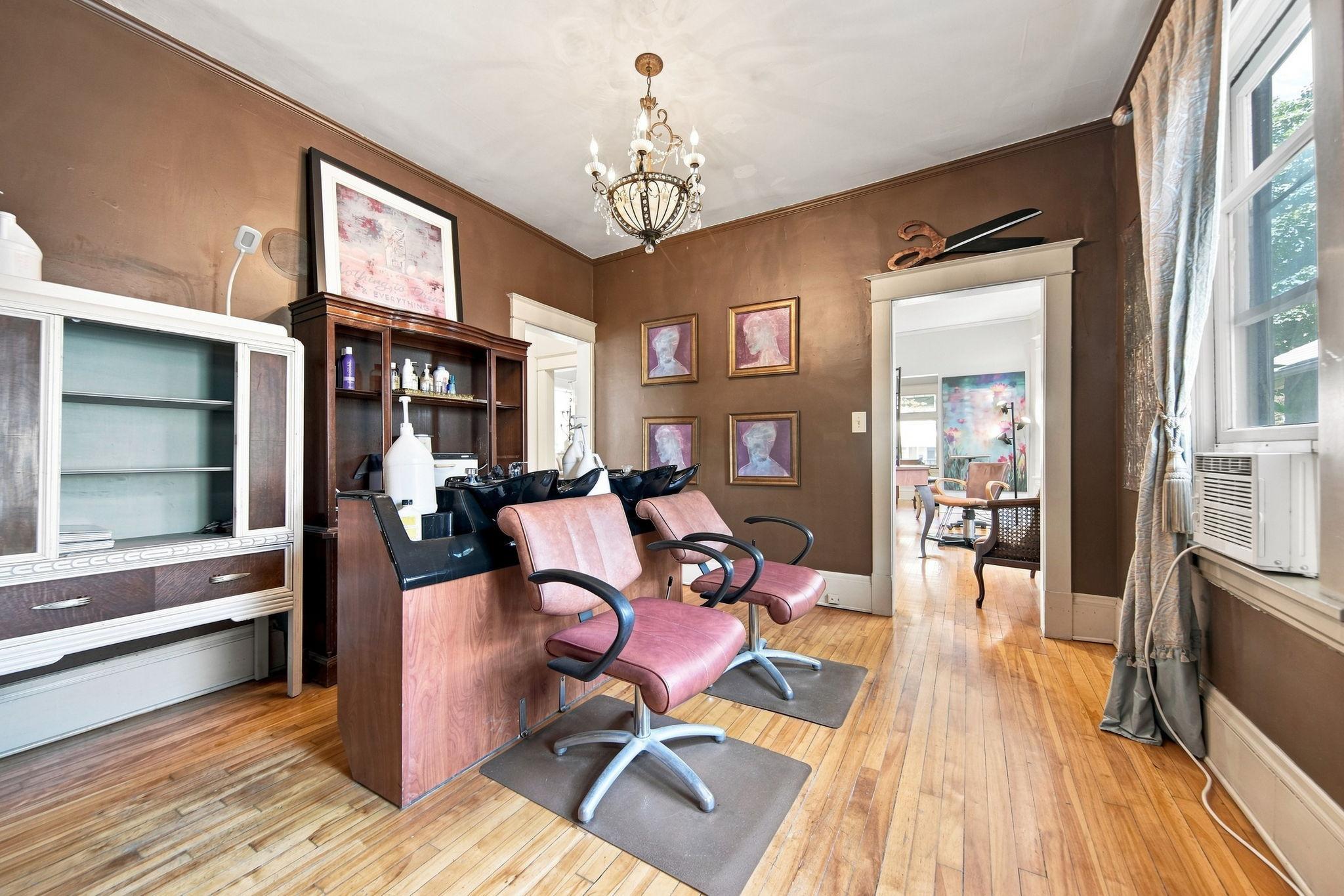 View of Commercial Sale at 1208 Grand Avenue, Saint Paul MN 55105, Saint Paul (21 of 74) - Mike Wilen | Minnesota Team Real Estate