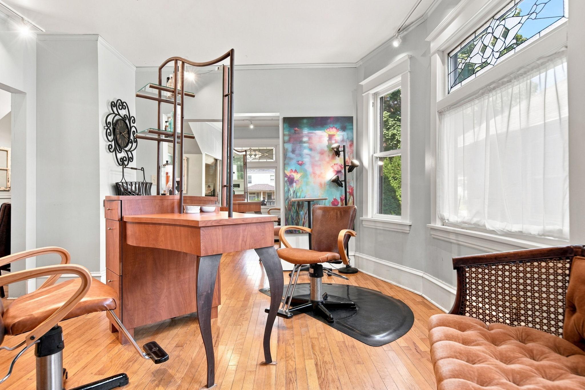 View of Commercial Sale at 1208 Grand Avenue, Saint Paul MN 55105, Saint Paul (17 of 74) - Mike Wilen | Minnesota Team Real Estate