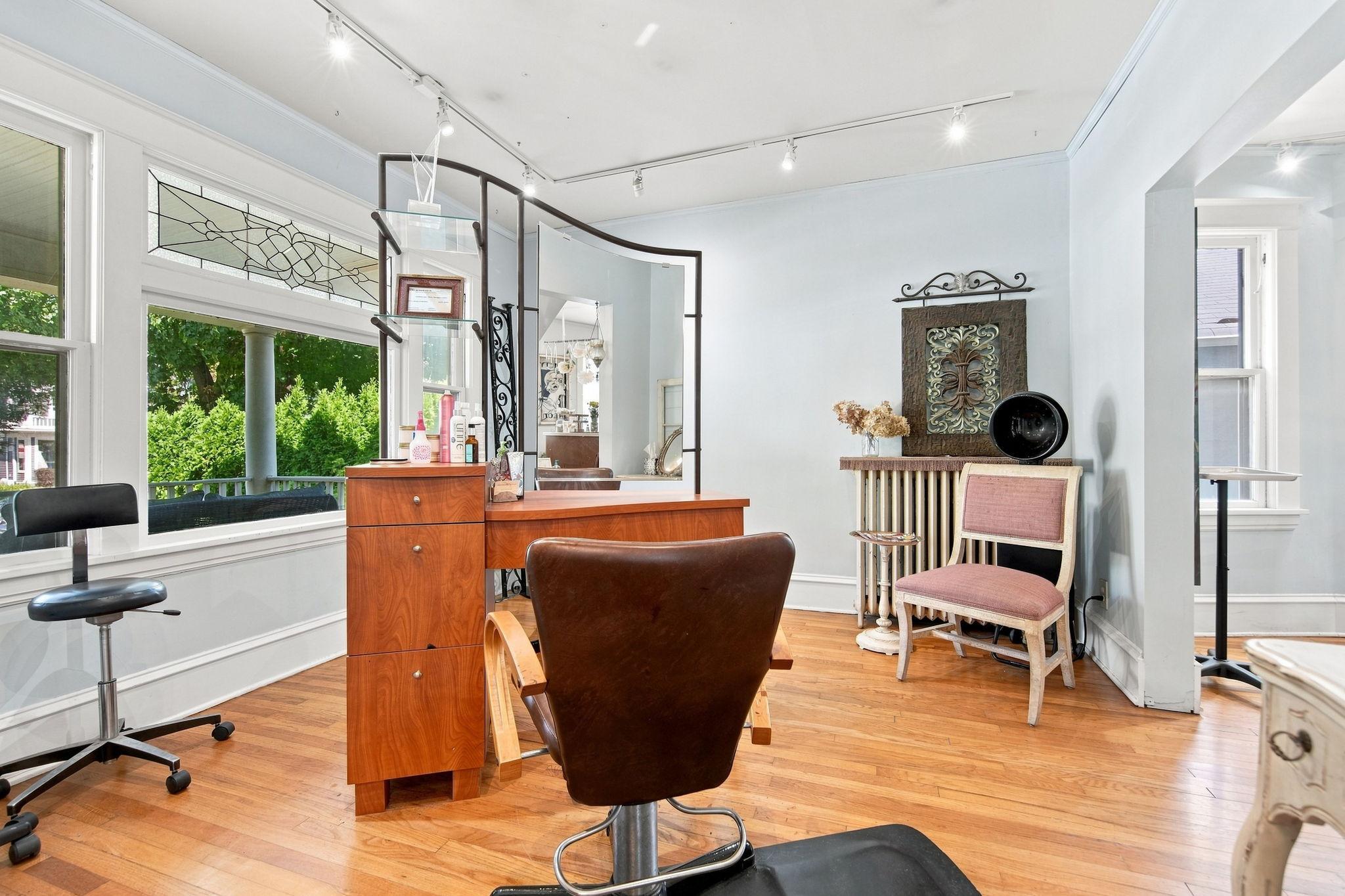 View of Commercial Sale at 1208 Grand Avenue, Saint Paul MN 55105, Saint Paul (11 of 74) - Mike Wilen | Minnesota Team Real Estate