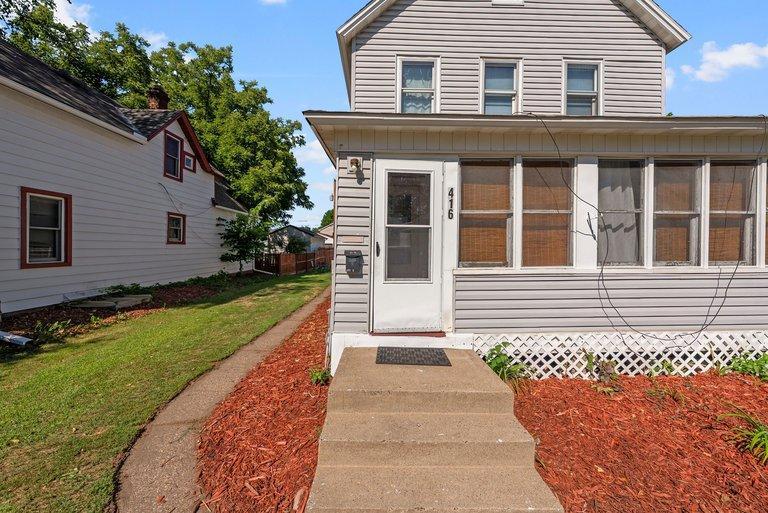 View of Residential Income at 416 4th Avenue, South Saint Paul MN 55075, South Saint Paul - Mike Wilen | Minnesota Team Real Estate