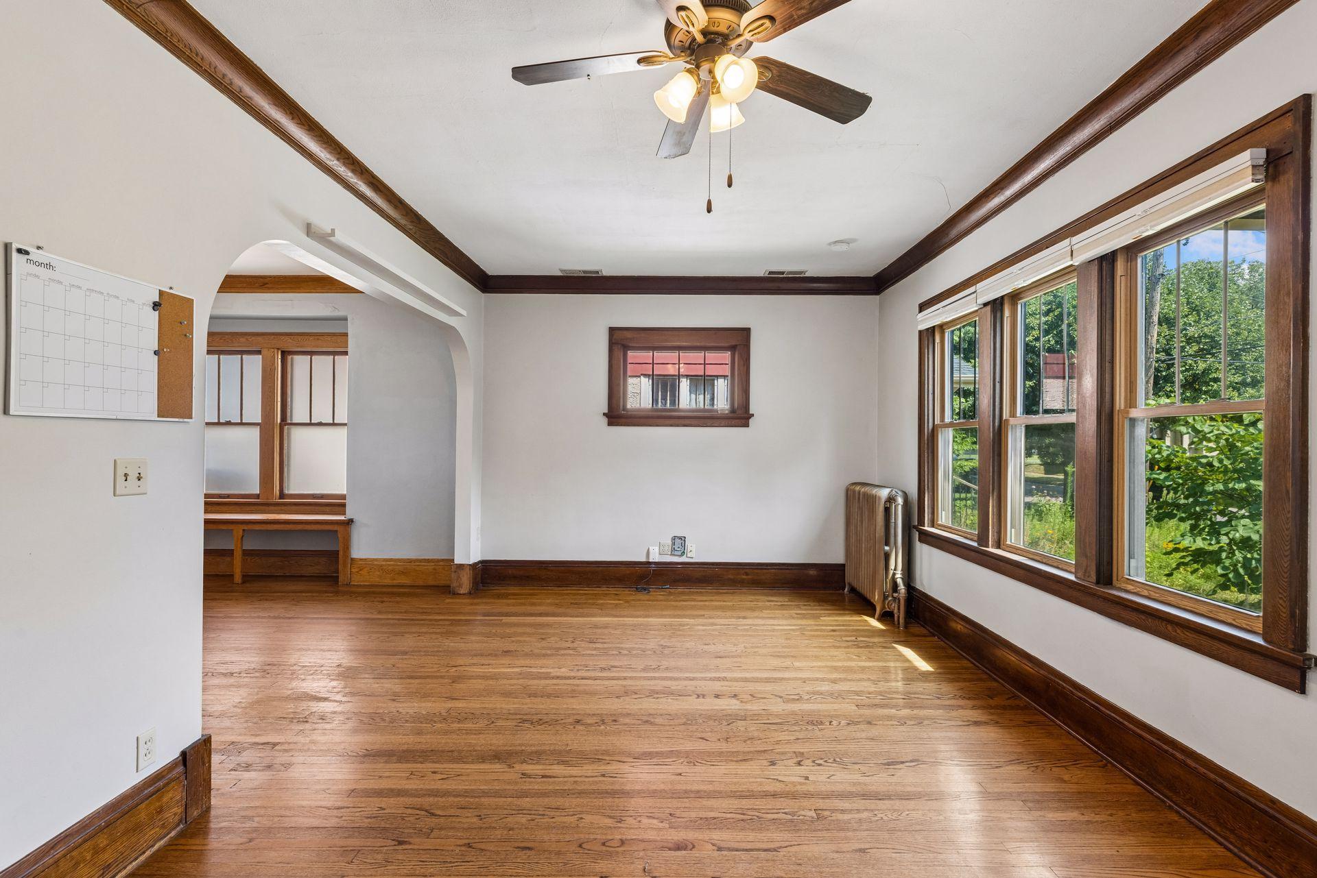 View of Residential at 611 Pascal Street, Saint Paul MN 55104, Saint Paul (6 of 28) - Mike Wilen | Minnesota Team Real Estate