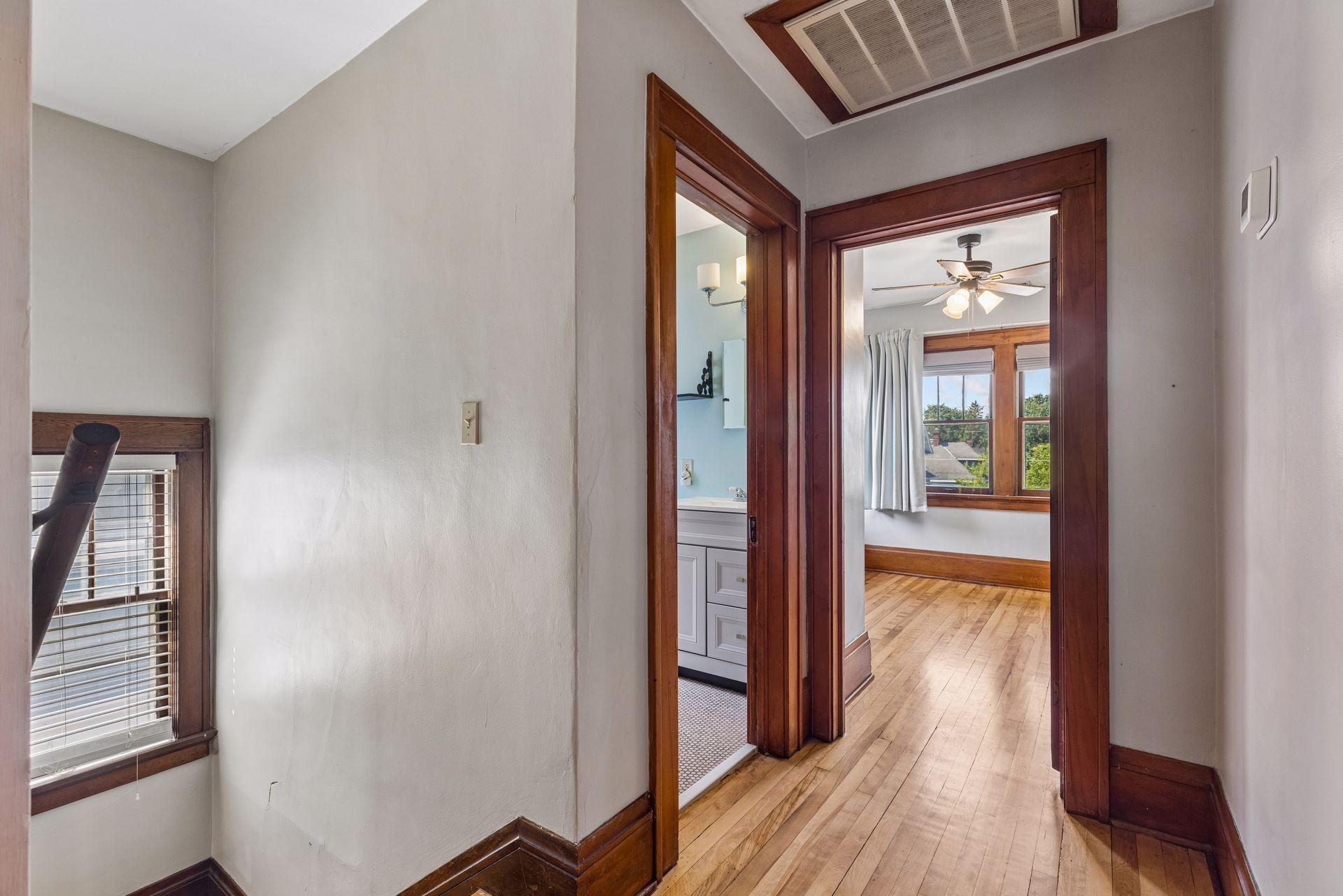 View of Residential at 611 Pascal Street, Saint Paul MN 55104, Saint Paul (18 of 28) - Mike Wilen | Minnesota Team Real Estate