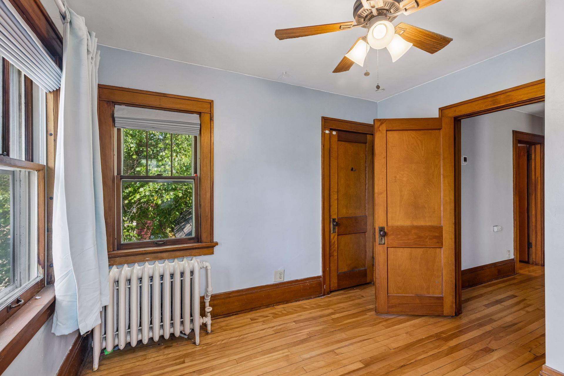 View of Residential at 611 Pascal Street, Saint Paul MN 55104, Saint Paul (20 of 28) - Mike Wilen | Minnesota Team Real Estate