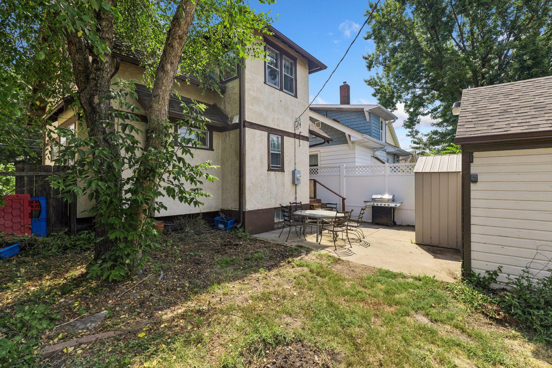 View of Residential at 611 Pascal Street, Saint Paul MN 55104, Saint Paul (25 of 28) - Mike Wilen | Minnesota Team Real Estate