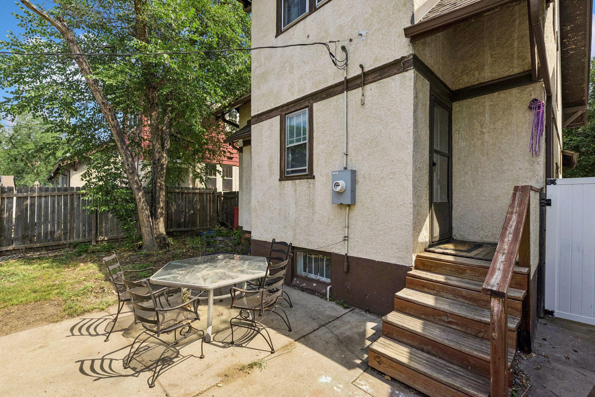 View of Residential at 611 Pascal Street, Saint Paul MN 55104, Saint Paul (26 of 28) - Mike Wilen | Minnesota Team Real Estate