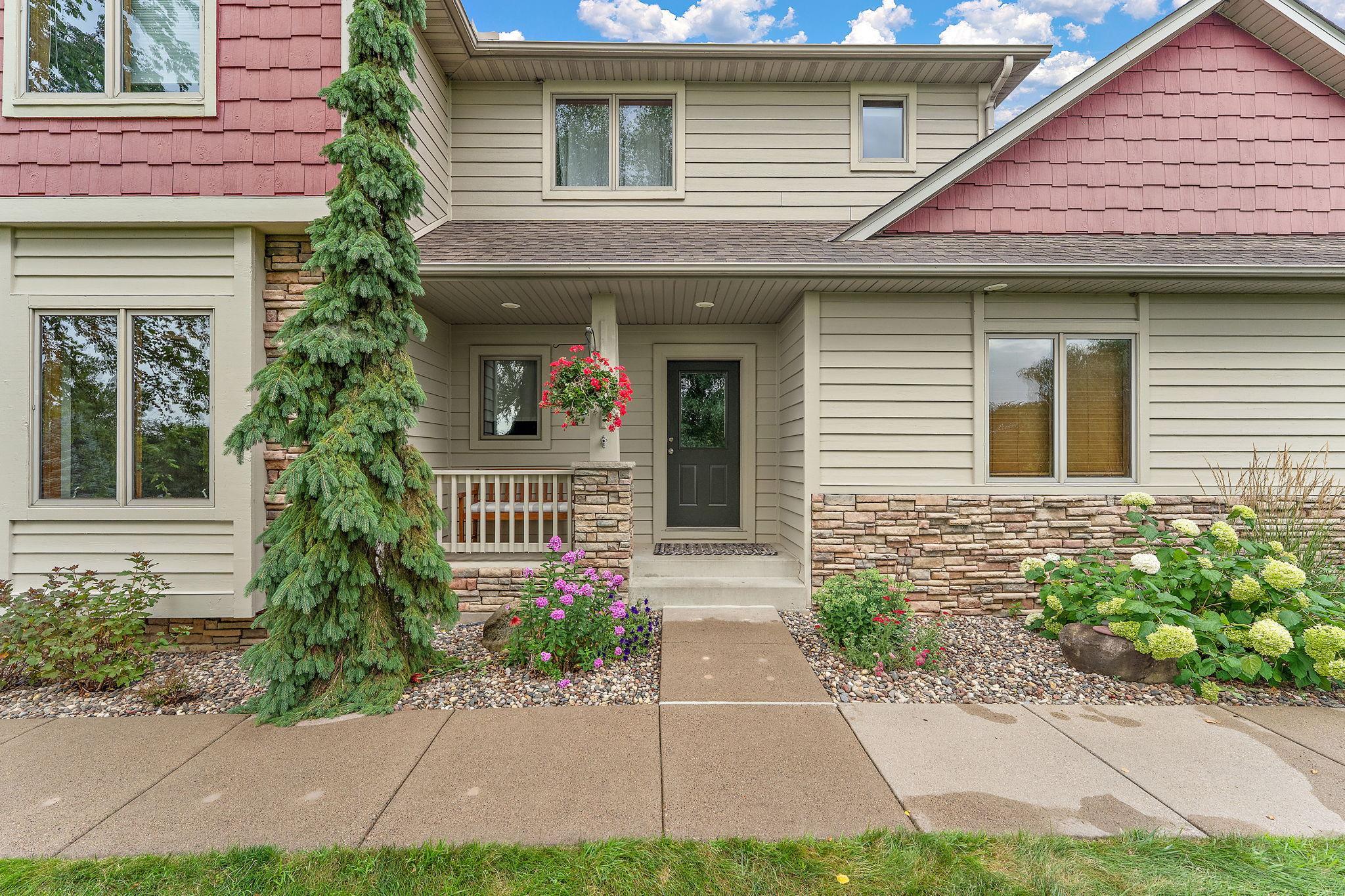 View of Residential at 23140 Grandview Way, Lakeville MN 55044, Lakeville (7 of 81) - Mike Wilen | Minnesota Team Real Estate