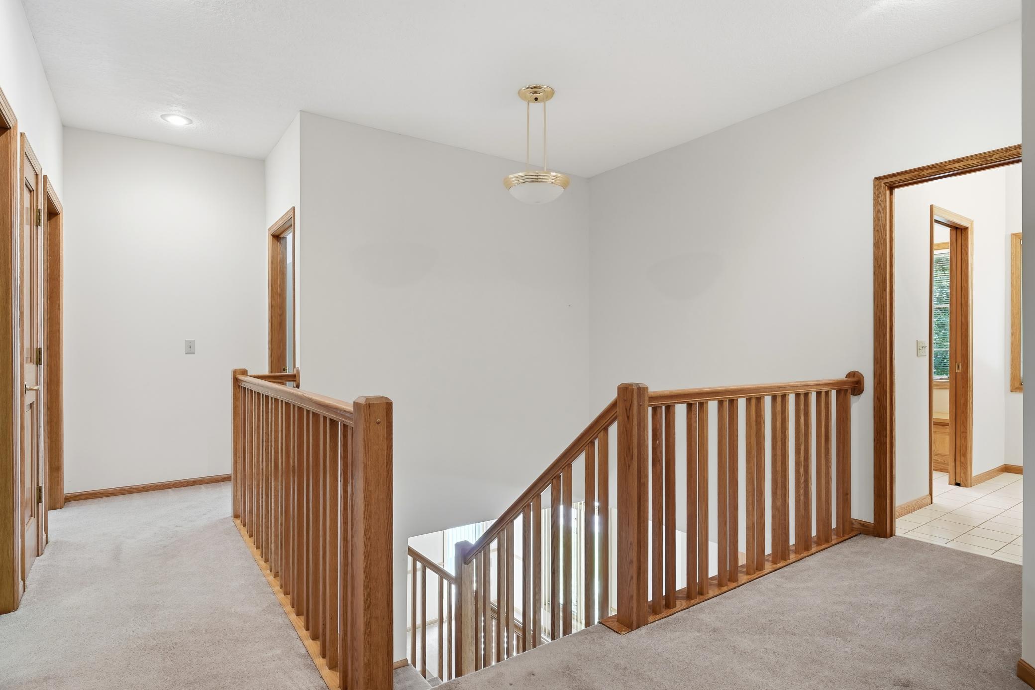 View of Residential at 14817 Summit Oaks Drive, Burnsville MN 55337, Burnsville (18 of 36) - Mike Wilen | Minnesota Team Real Estate