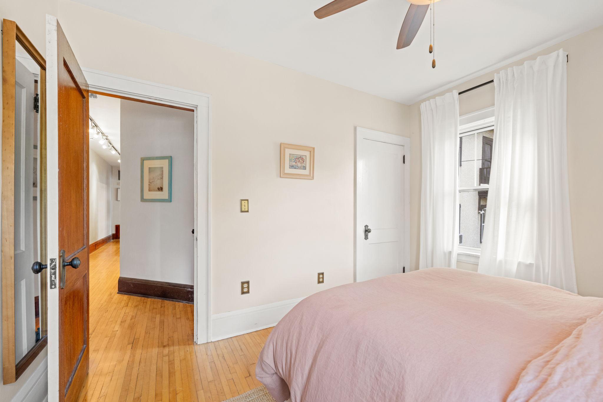View of Residential at 3332 Colfax Avenue #101, Minneapolis MN 55408, Minneapolis (19 of 28) - Mike Wilen | Minnesota Team Real Estate
