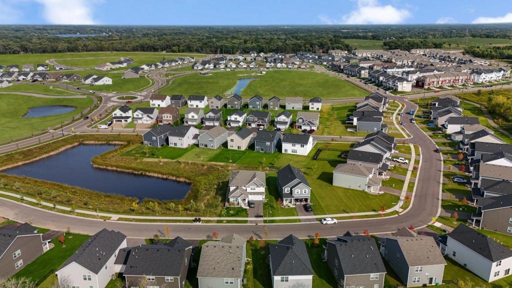 View of Residential at 4226 Hayward Avenue, Oakdale MN 55128, Oakdale (25 of 26) - Mike Wilen | Minnesota Team Real Estate