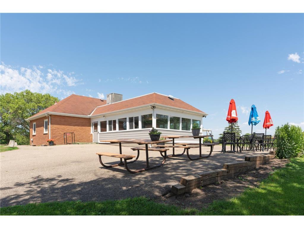 View of Residential at 10250 Berkshire Road, Bloomington MN 55437, Bloomington (30 of 34) - Mike Wilen | Minnesota Team Real Estate