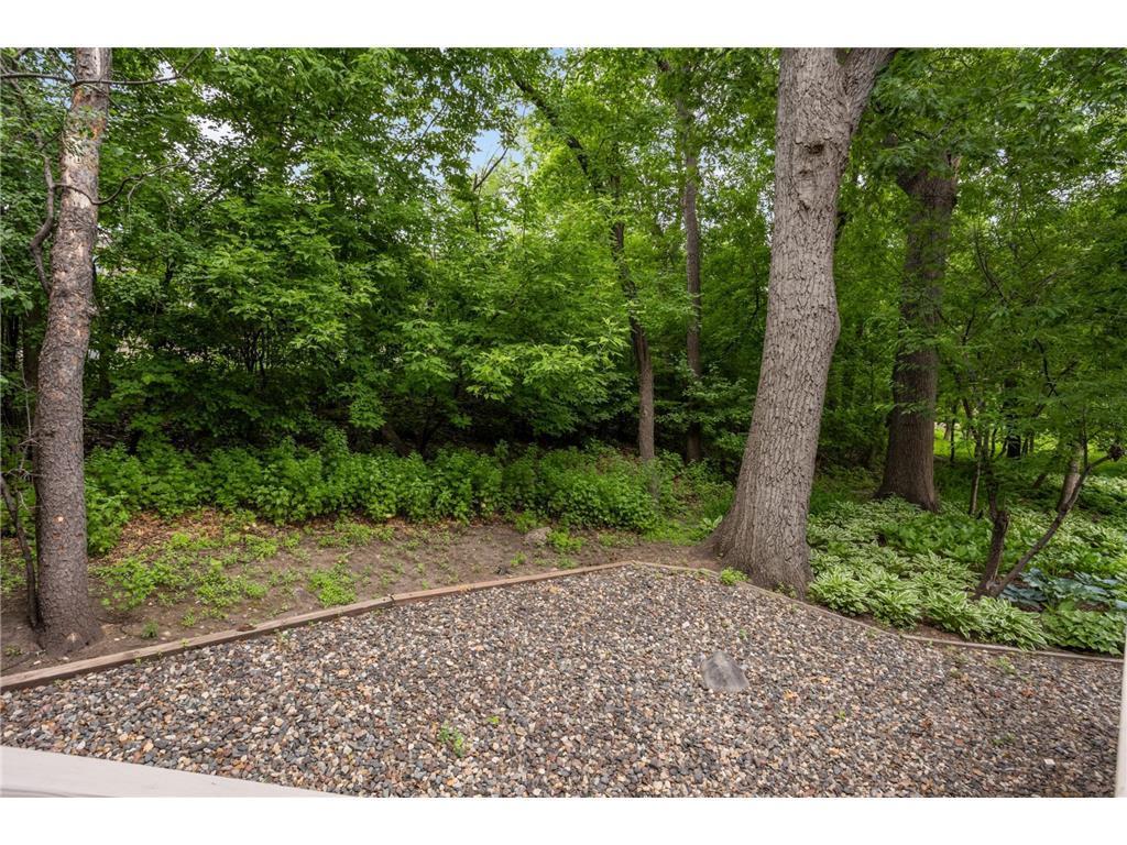 View of Residential at 10250 Berkshire Road, Bloomington MN 55437, Bloomington (24 of 34) - Mike Wilen | Minnesota Team Real Estate