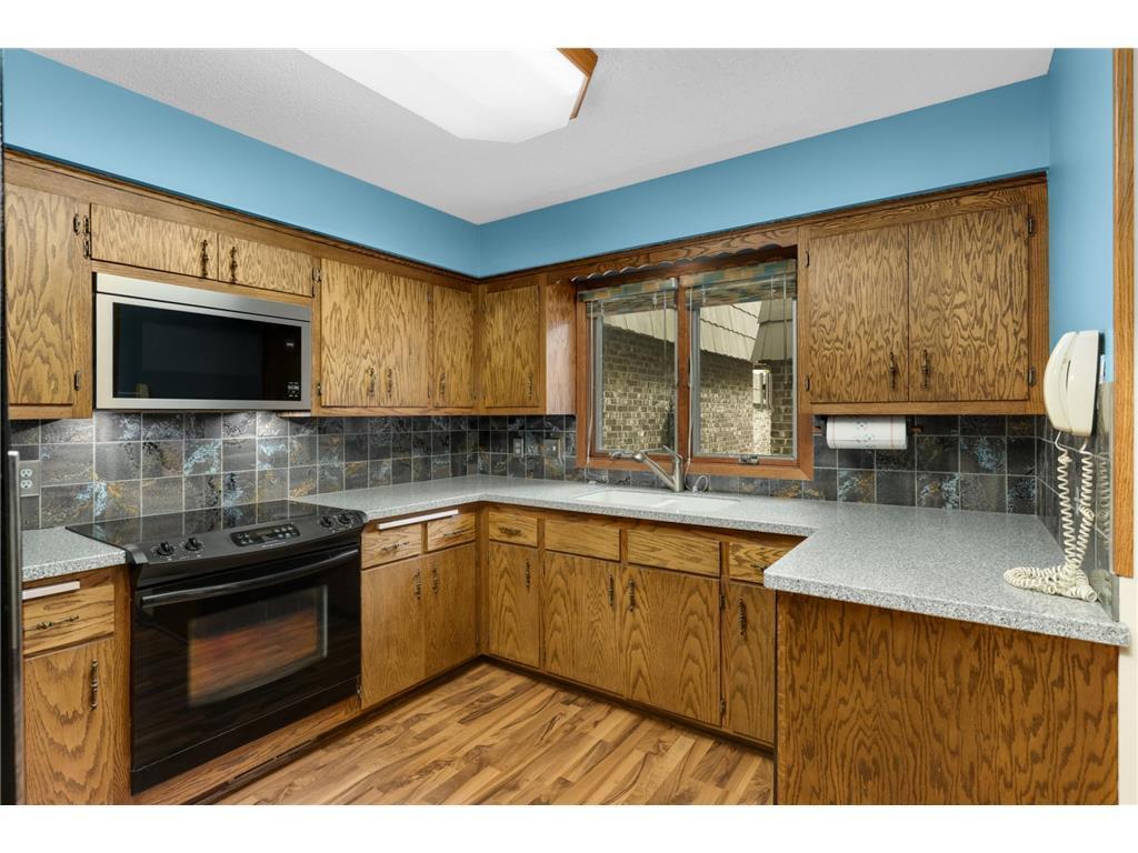 View of Residential at 10250 Berkshire Road, Bloomington MN 55437, Bloomington (11 of 34) - Mike Wilen | Minnesota Team Real Estate