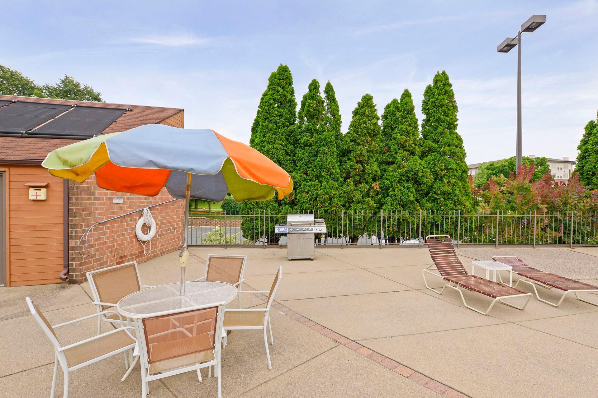 View of Residential at 3320 Louisiana Avenue #311, Saint Louis Park MN 55426, Saint Louis Park (39 of 54) - Mike Wilen | Minnesota Team Real Estate