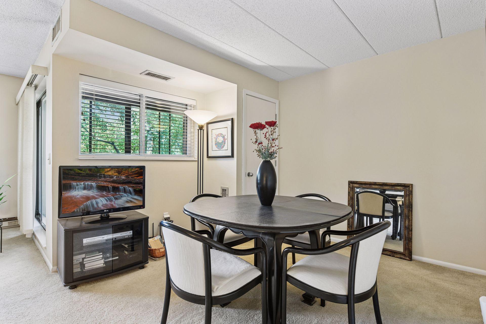 View of Residential at 3320 Louisiana Avenue #311, Saint Louis Park MN 55426, Saint Louis Park (19 of 54) - Mike Wilen | Minnesota Team Real Estate