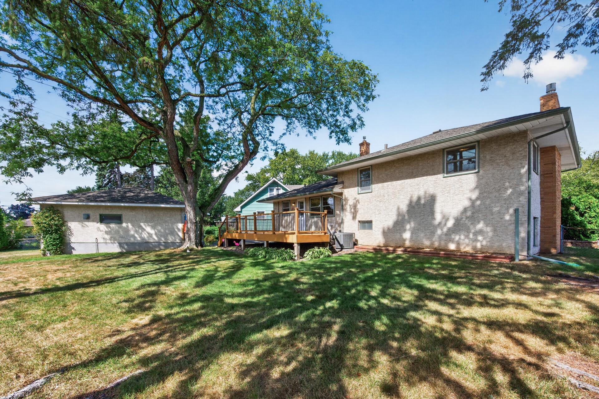 View of Residential at 2220 Cardinal Place, Saint Paul MN 55119, Saint Paul (44 of 57) - Mike Wilen | Minnesota Team Real Estate