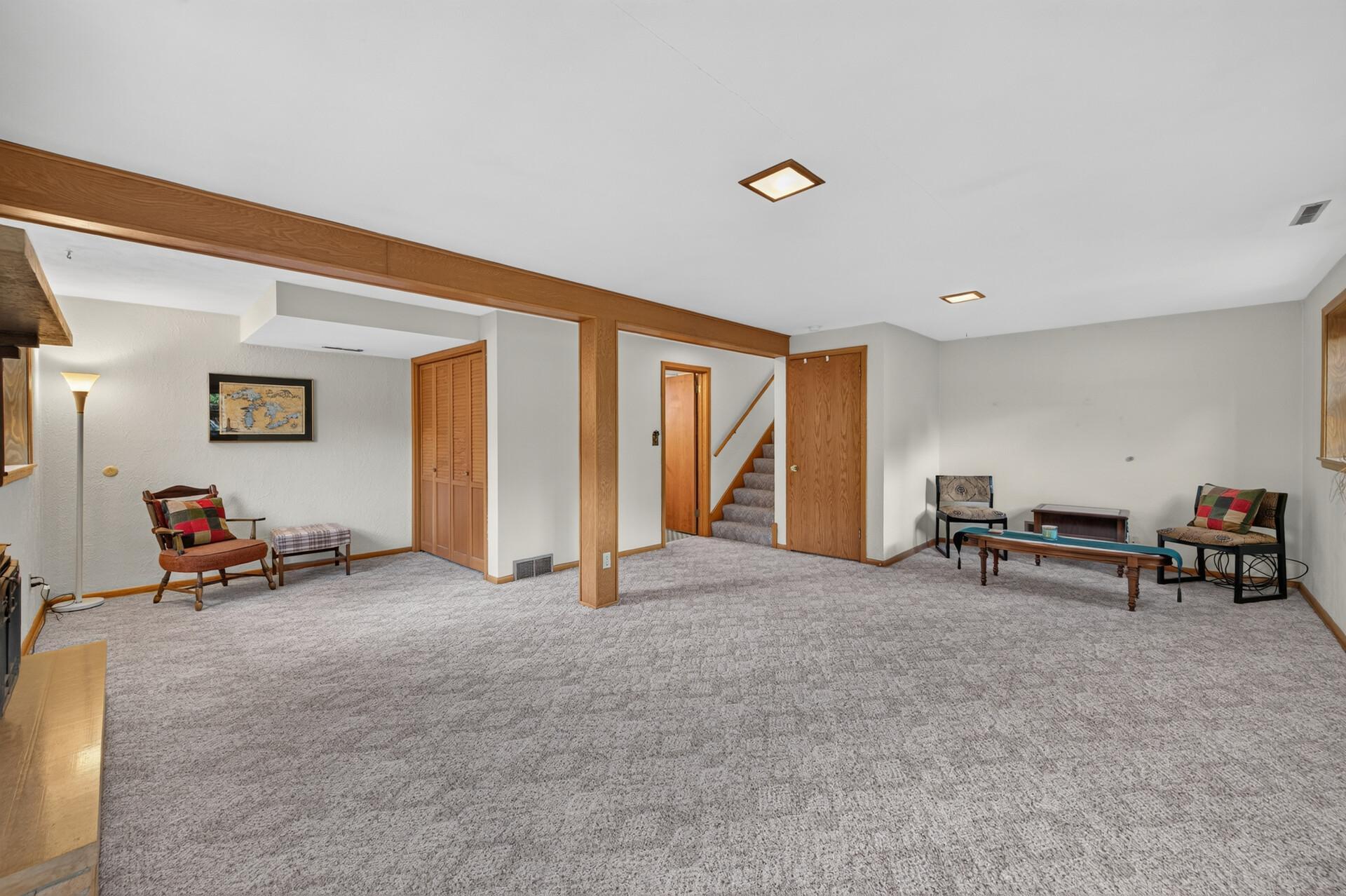 View of Residential at 2220 Cardinal Place, Saint Paul MN 55119, Saint Paul (25 of 57) - Mike Wilen | Minnesota Team Real Estate