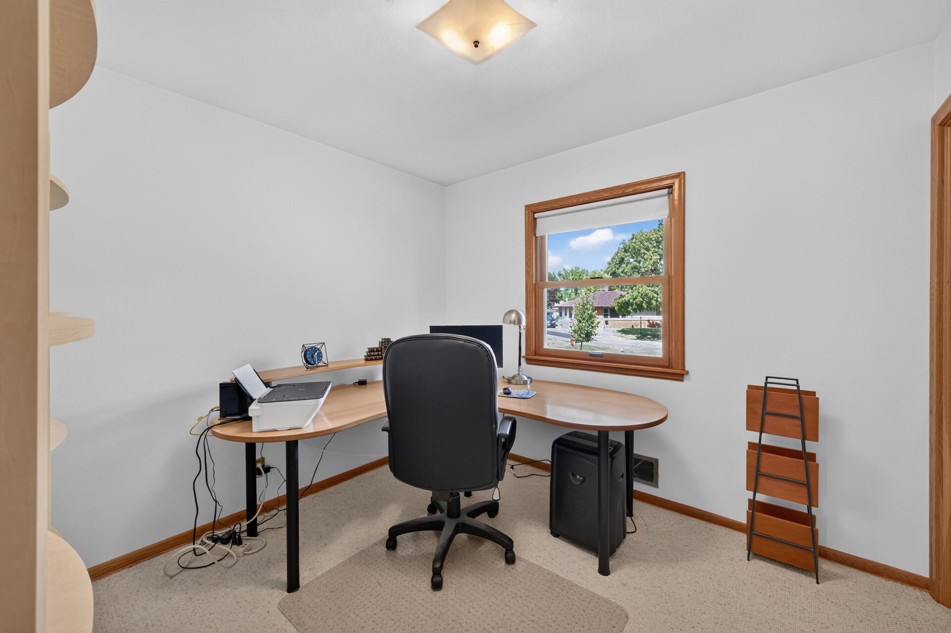 View of Residential at 2220 Cardinal Place, Saint Paul MN 55119, Saint Paul (20 of 57) - Mike Wilen | Minnesota Team Real Estate