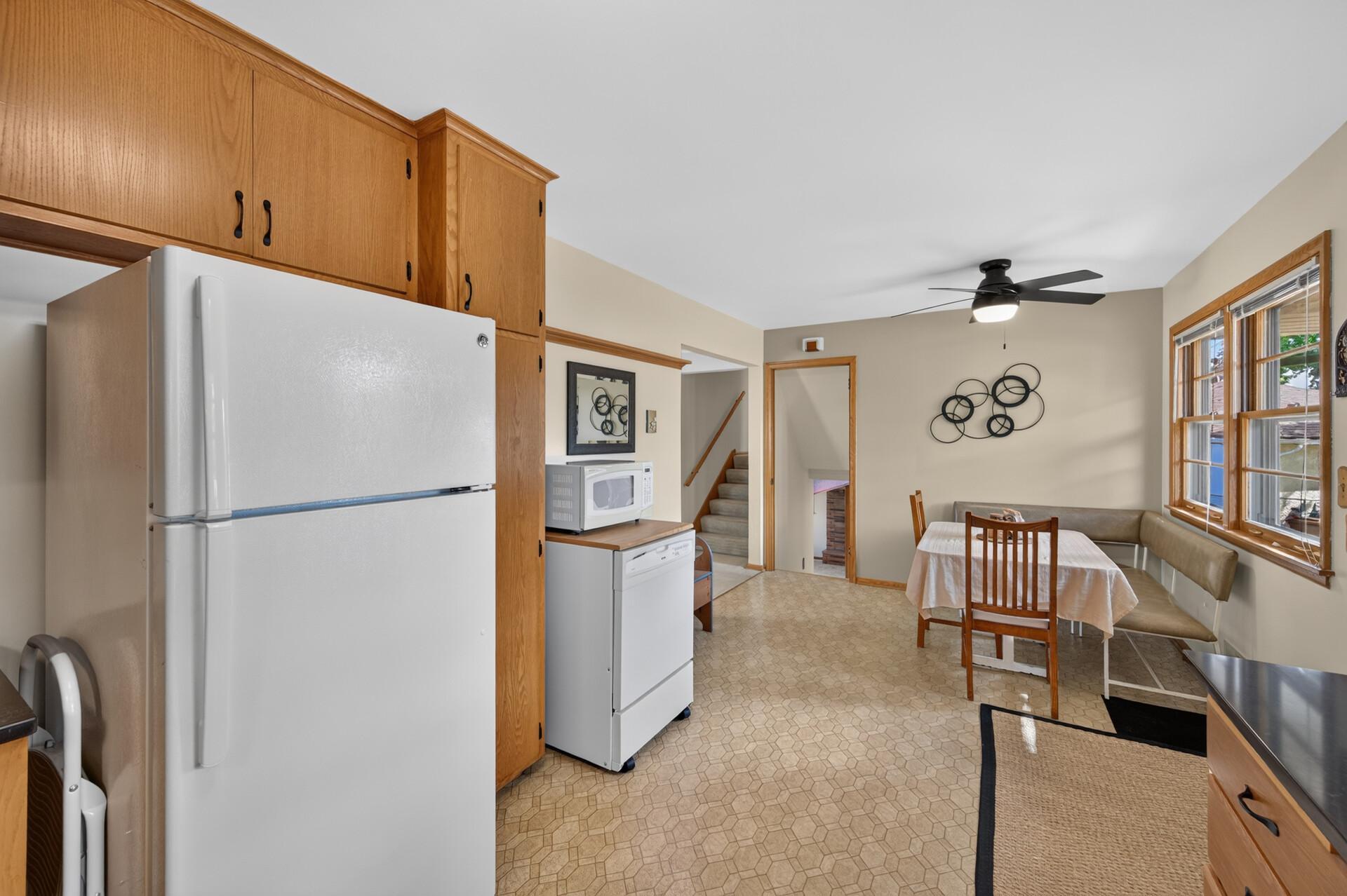View of Residential at 2220 Cardinal Place, Saint Paul MN 55119, Saint Paul (14 of 57) - Mike Wilen | Minnesota Team Real Estate