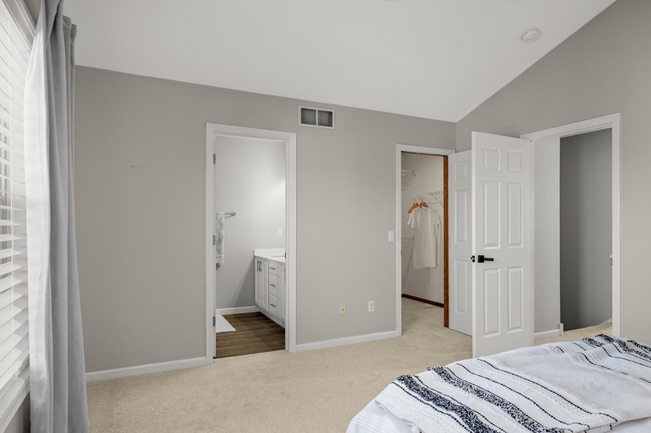 View of Residential at 17500 48th Place, Plymouth MN 55446, Plymouth (21 of 38) - Mike Wilen | Minnesota Team Real Estate