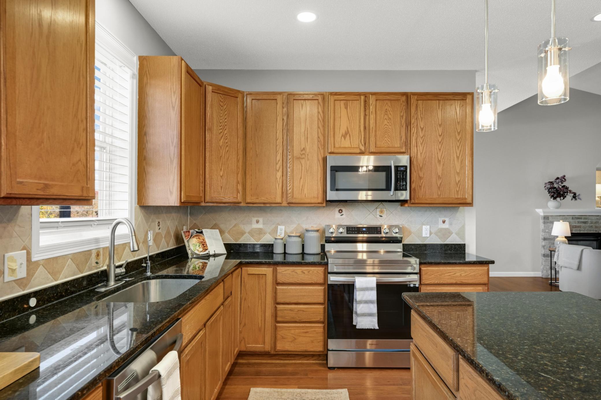View of Residential at 17500 48th Place, Plymouth MN 55446, Plymouth (15 of 38) - Mike Wilen | Minnesota Team Real Estate