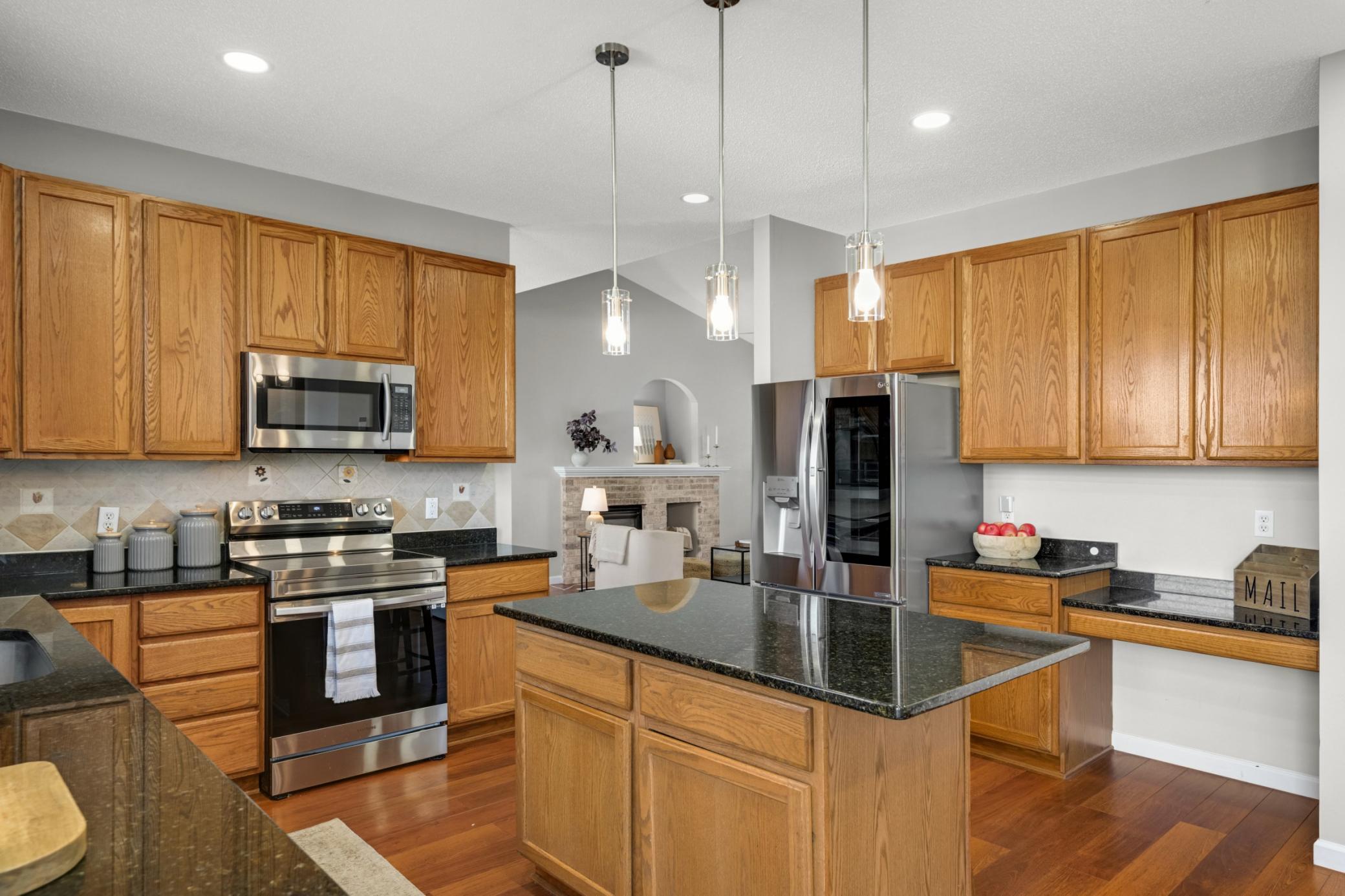 View of Residential at 17500 48th Place, Plymouth MN 55446, Plymouth (14 of 38) - Mike Wilen | Minnesota Team Real Estate