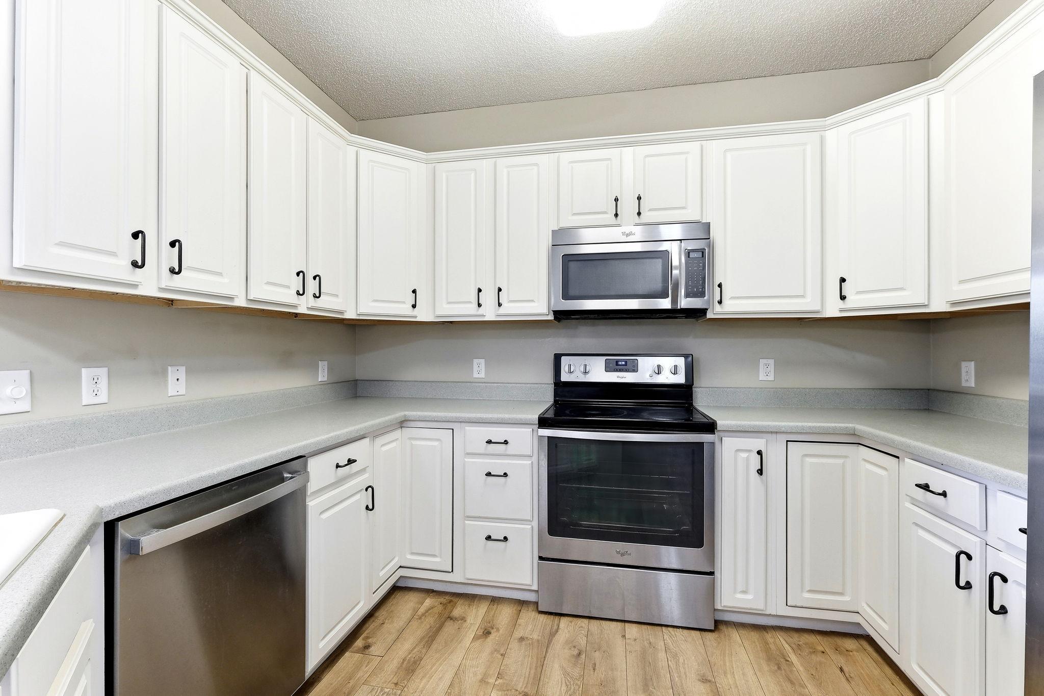 View of Residential at 13729 Atrium Avenue #2202, Rosemount MN 55068, Rosemount (13 of 40) - Mike Wilen | Minnesota Team Real Estate