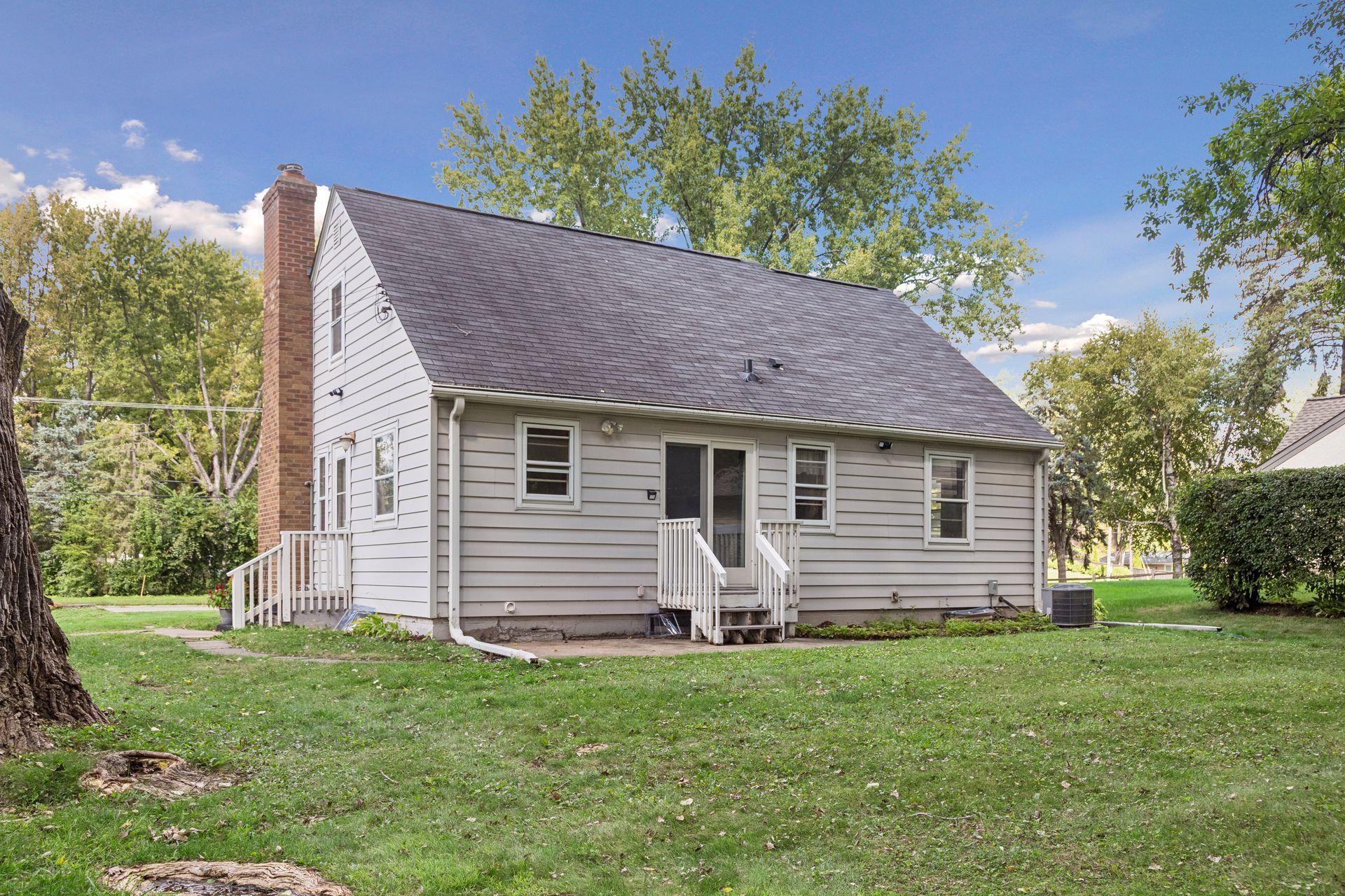 View of Residential at 2922 Old Highway 8, Roseville MN 55113, Roseville (33 of 40) - Mike Wilen | Minnesota Team Real Estate