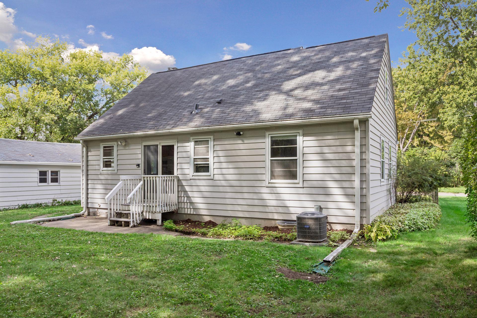 View of Residential at 2922 Old Highway 8, Roseville MN 55113, Roseville (32 of 40) - Mike Wilen | Minnesota Team Real Estate