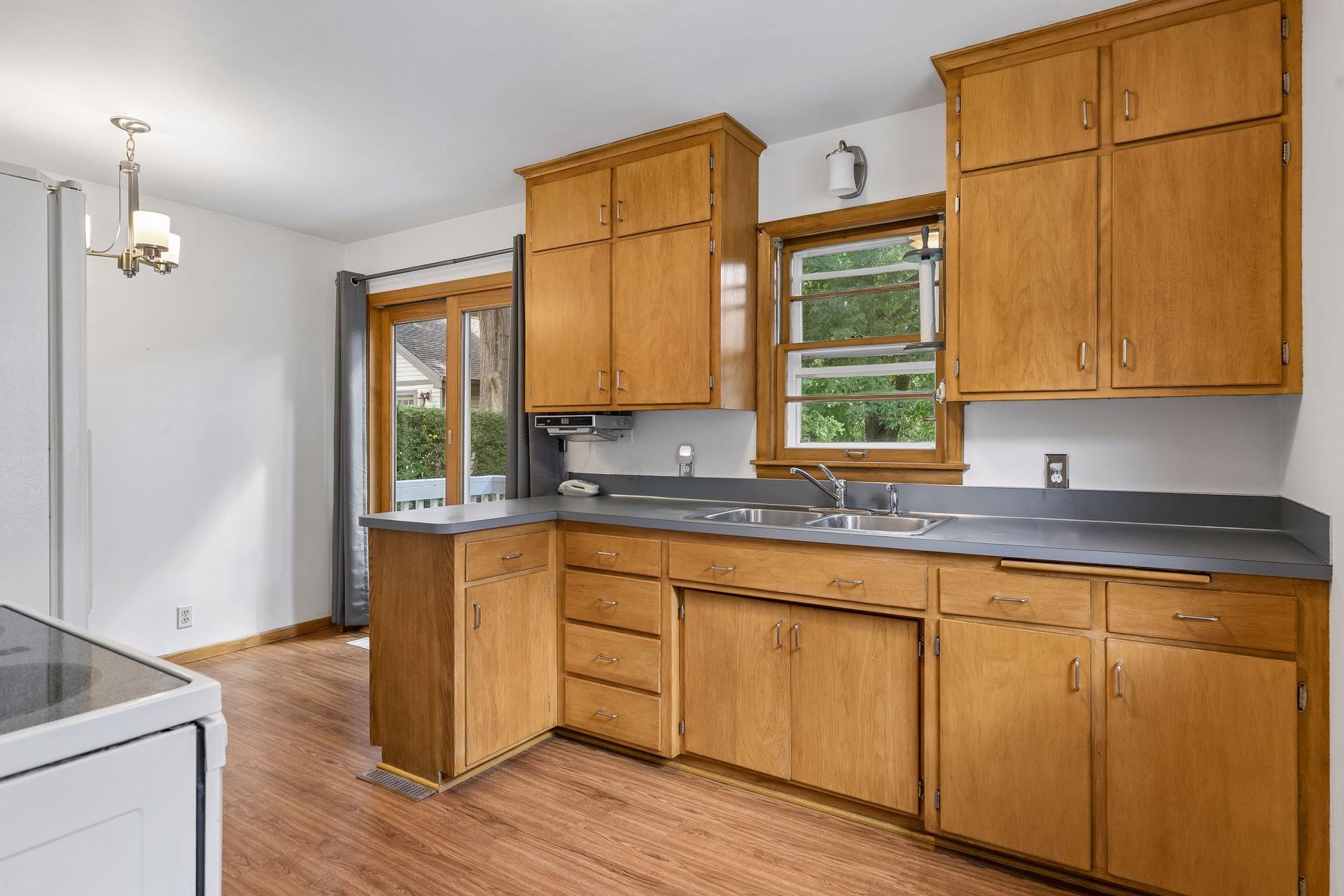 View of Residential at 2922 Old Highway 8, Roseville MN 55113, Roseville (17 of 40) - Mike Wilen | Minnesota Team Real Estate