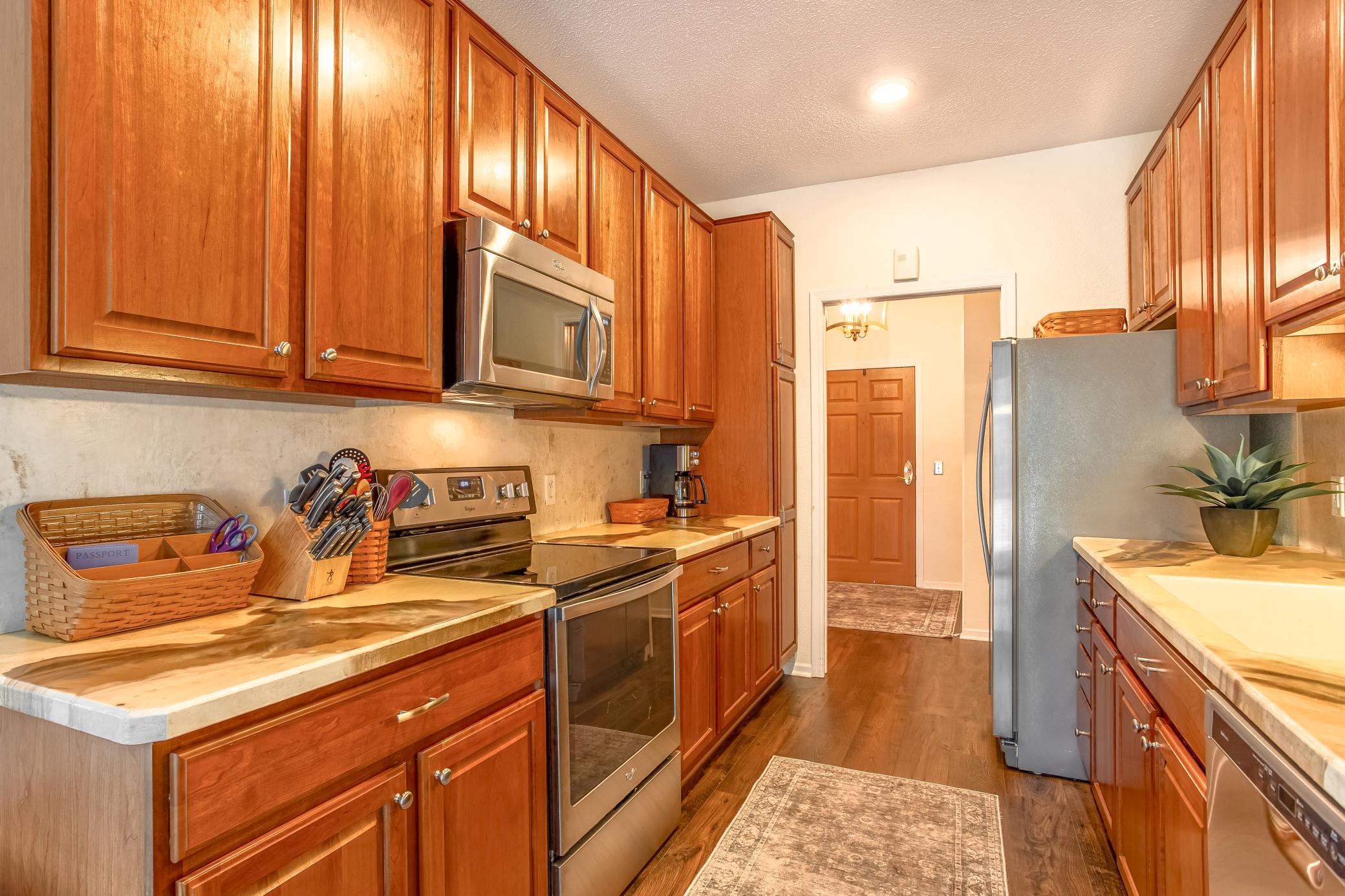 View of Residential at 100 Clydesdale Trail #127, Medina MN 55340, Medina (13 of 54) - Mike Wilen | Minnesota Team Real Estate