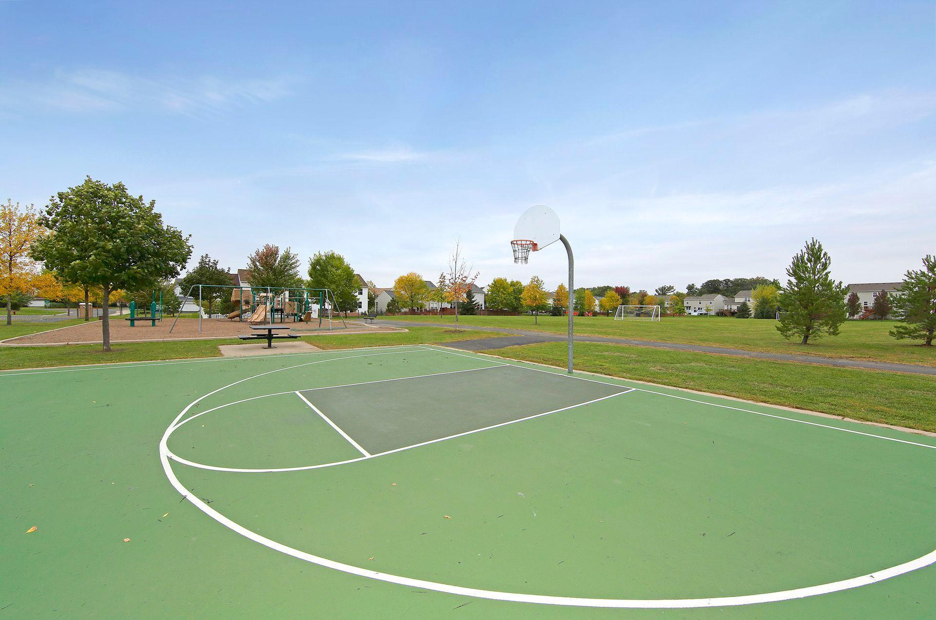 View of Residential at 17586 91st Avenue, Maple Grove MN 55311, Maple Grove (40 of 44) - Mike Wilen | Minnesota Team Real Estate