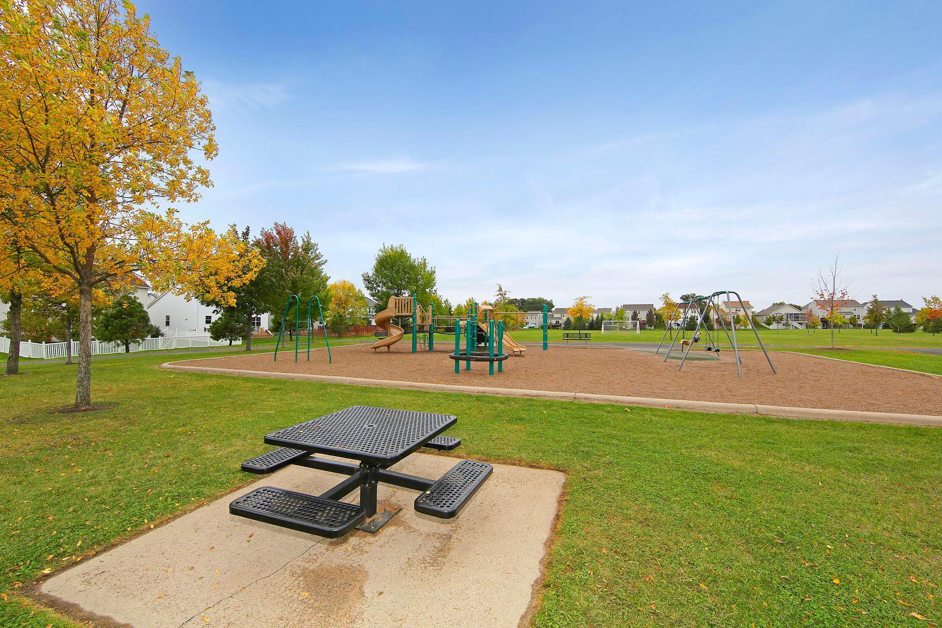 View of Residential at 17586 91st Avenue, Maple Grove MN 55311, Maple Grove (39 of 44) - Mike Wilen | Minnesota Team Real Estate