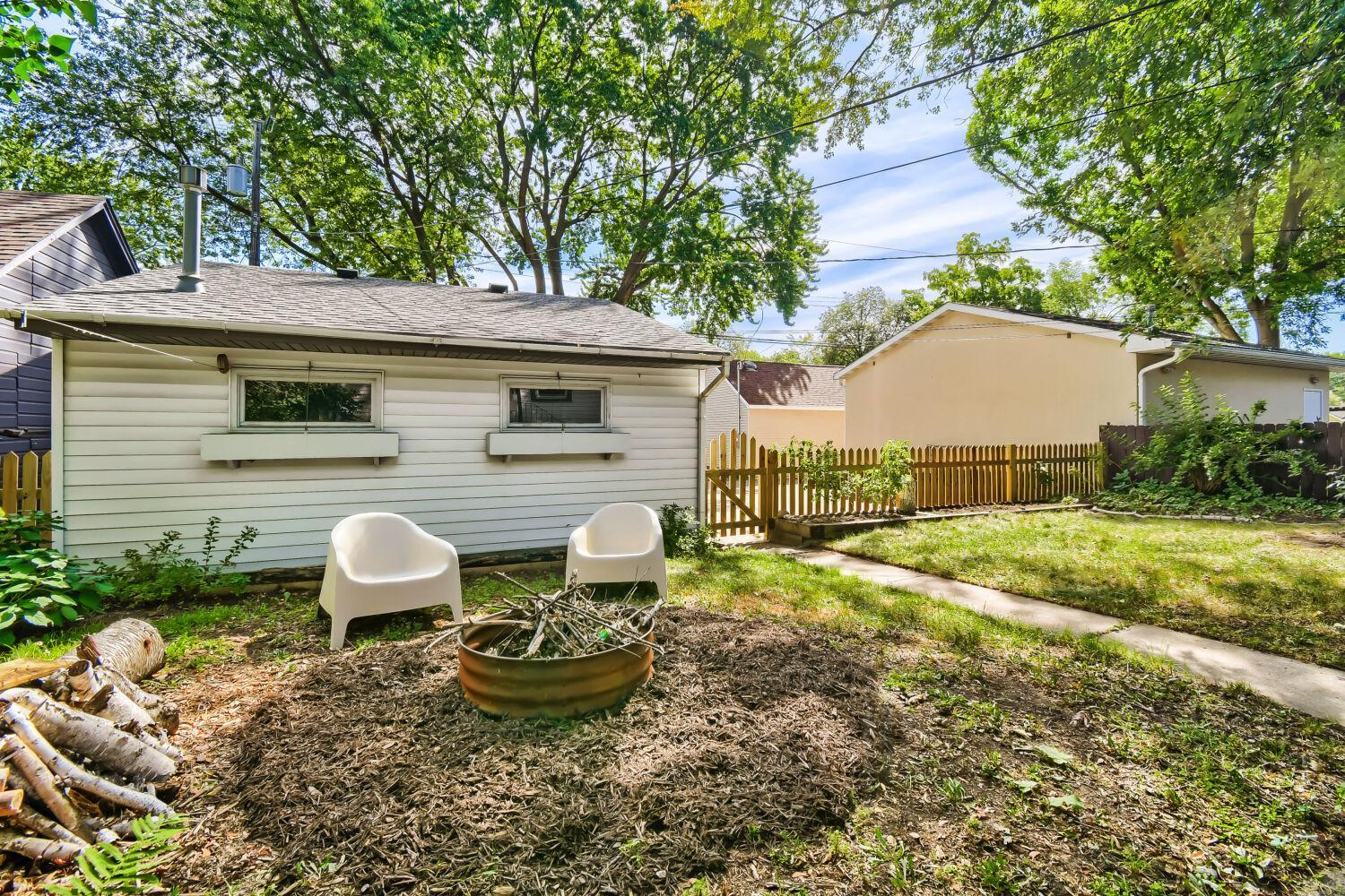 View of Residential at 5141 42nd Avenue, Minneapolis MN 55417, Minneapolis (16 of 17) - Mike Wilen | Minnesota Team Real Estate