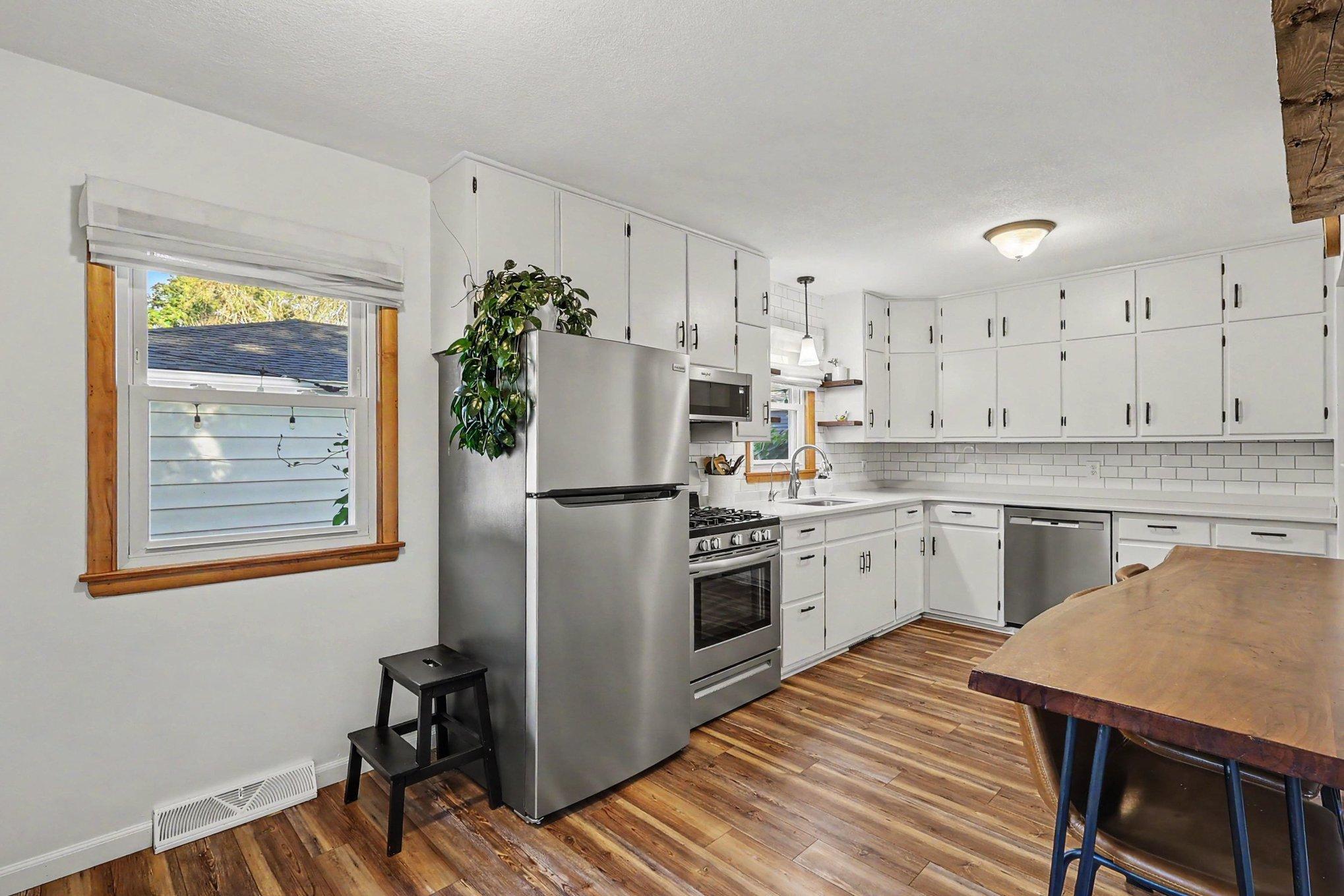 View of Residential at 502 Central Avenue, New Prague MN 56071, New Prague (4 of 23) - Mike Wilen | Minnesota Team Real Estate