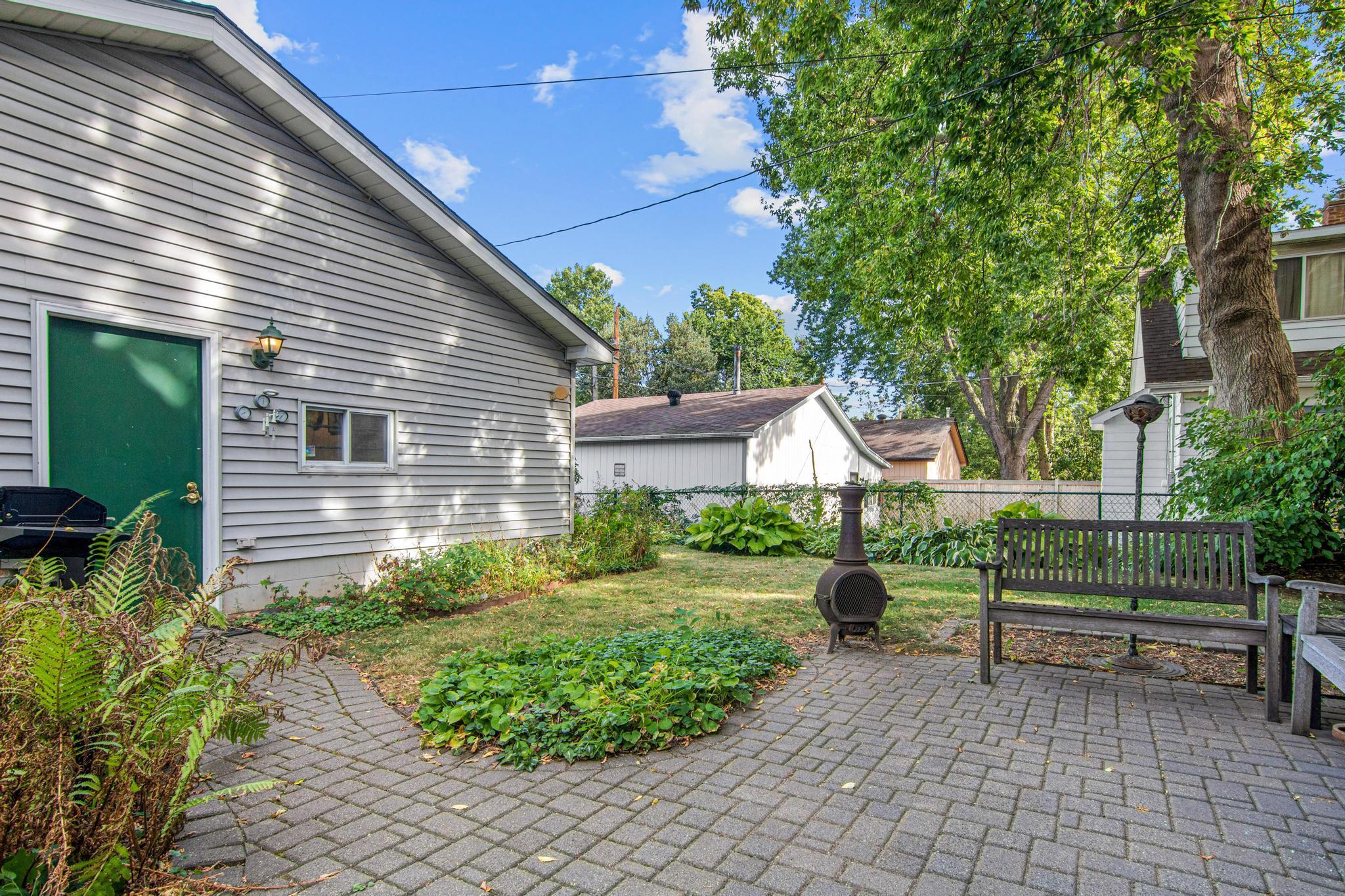 View of Residential at 818 Delaware Avenue, Saint Paul MN 55107, Saint Paul (28 of 33) - Mike Wilen | Minnesota Team Real Estate