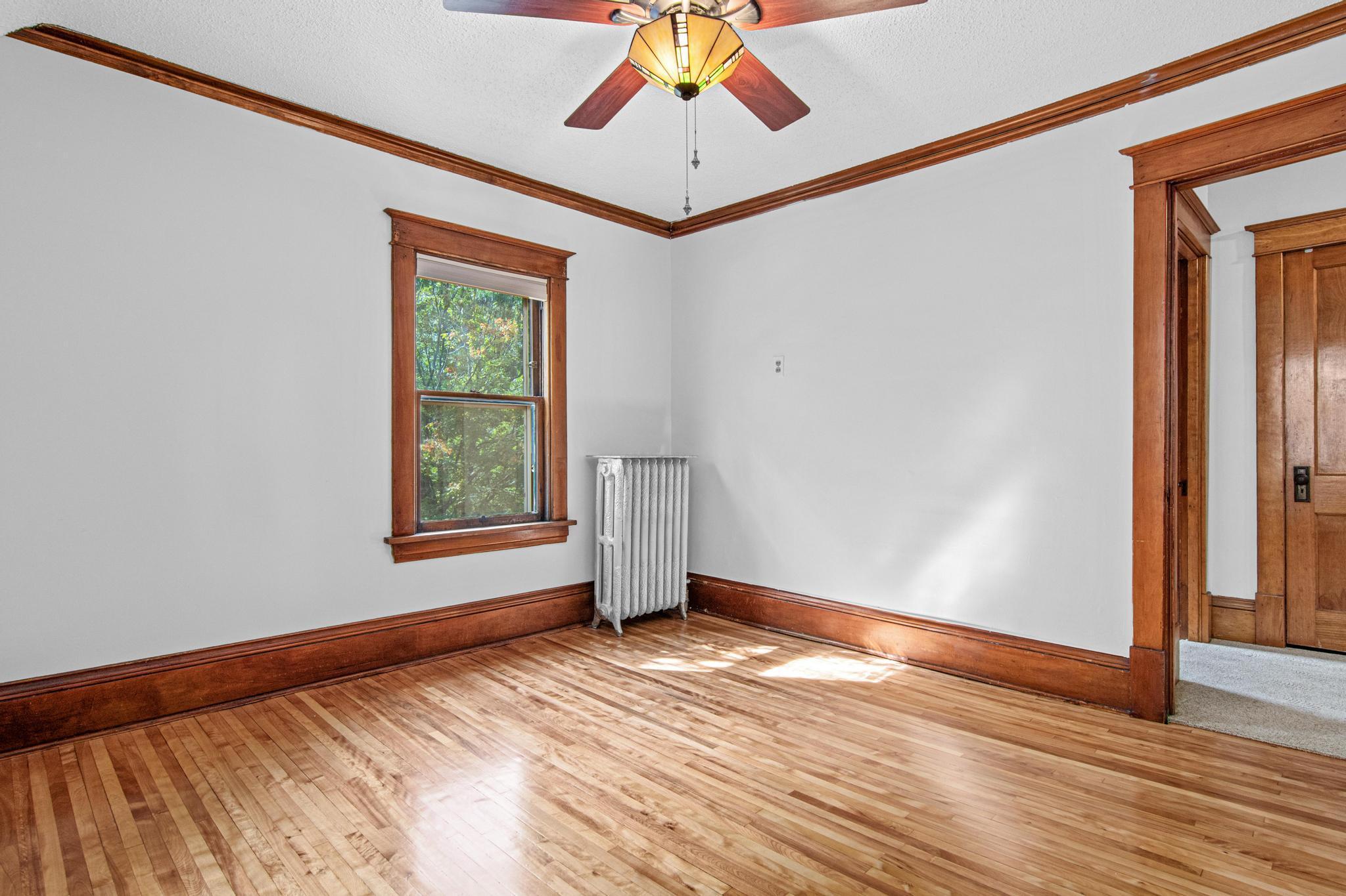 View of Residential at 818 Delaware Avenue, Saint Paul MN 55107, Saint Paul (13 of 33) - Mike Wilen | Minnesota Team Real Estate