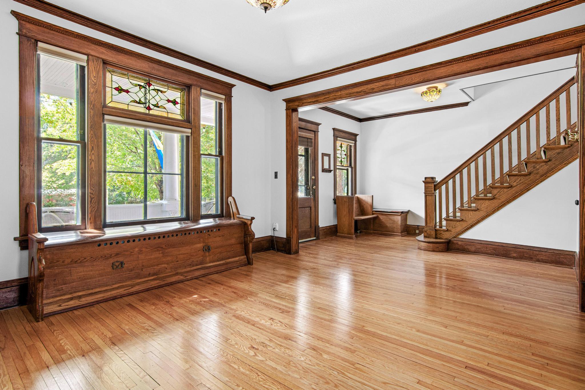 View of Residential at 818 Delaware Avenue, Saint Paul MN 55107, Saint Paul (2 of 33) - Mike Wilen | Minnesota Team Real Estate