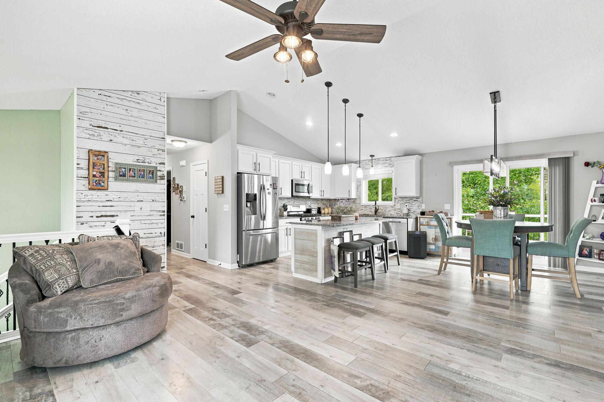 View of Residential at 412 66th Street, Waverly MN 55390, Waverly (12 of 52) - Mike Wilen | Minnesota Team Real Estate