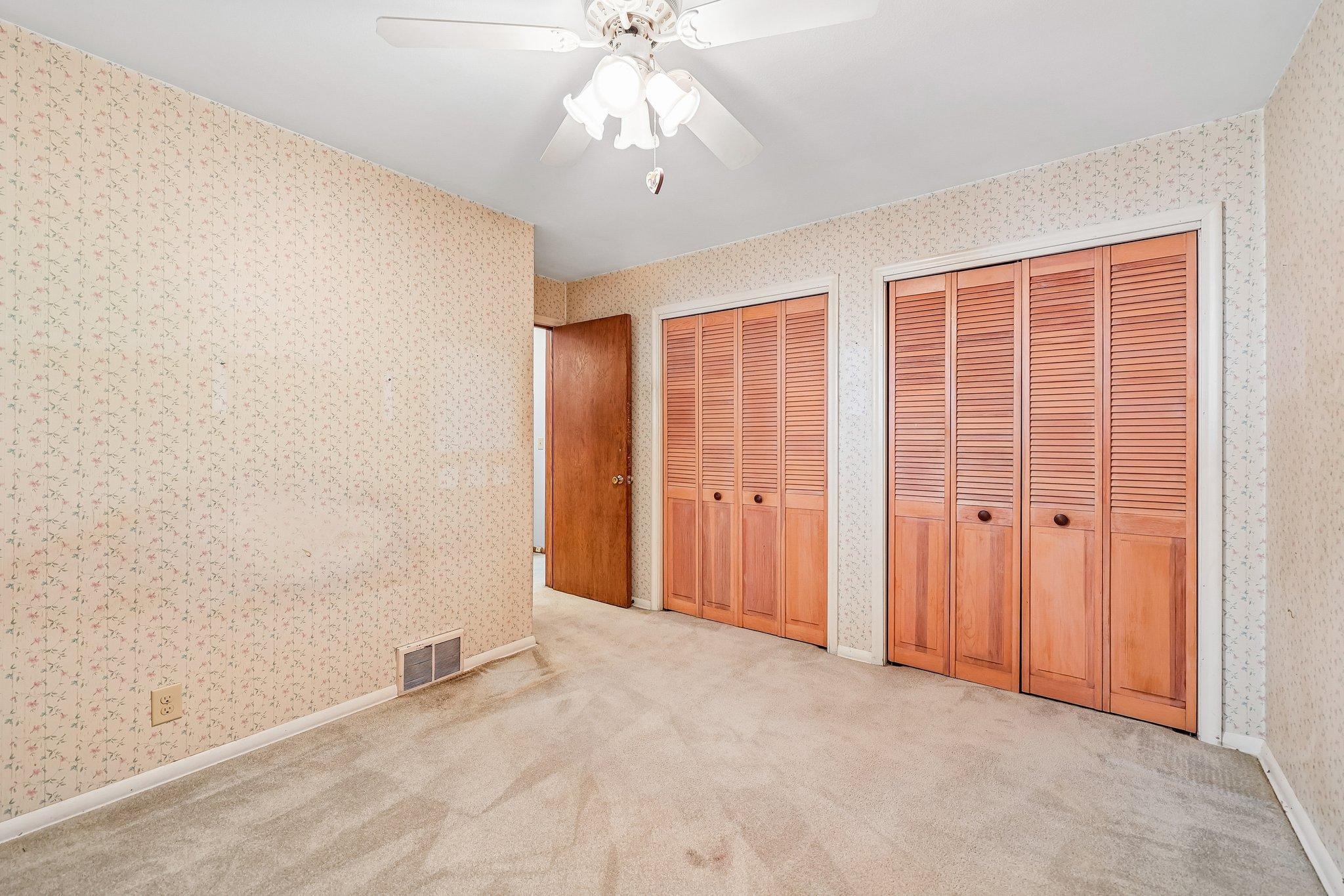 View of Residential at 612 Russell Avenue, Minneapolis MN 55405, Minneapolis (23 of 49) - Mike Wilen | Minnesota Team Real Estate