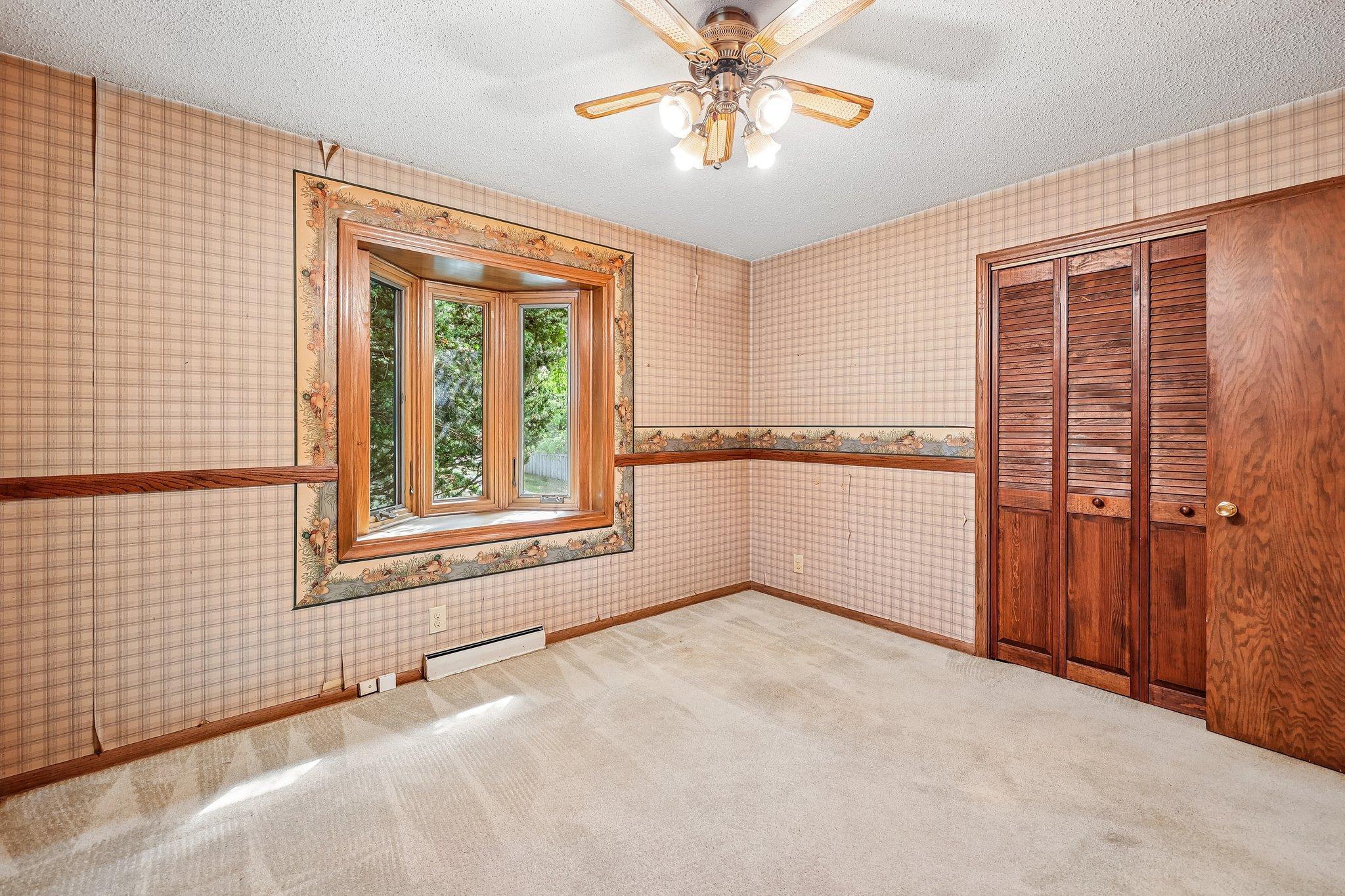 View of Residential at 612 Russell Avenue, Minneapolis MN 55405, Minneapolis (19 of 49) - Mike Wilen | Minnesota Team Real Estate