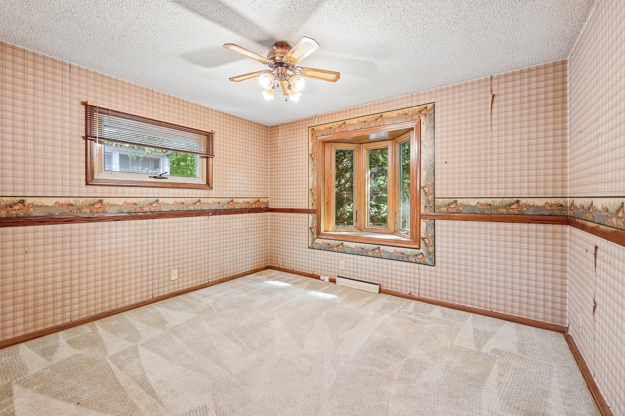 View of Residential at 612 Russell Avenue, Minneapolis MN 55405, Minneapolis (17 of 49) - Mike Wilen | Minnesota Team Real Estate