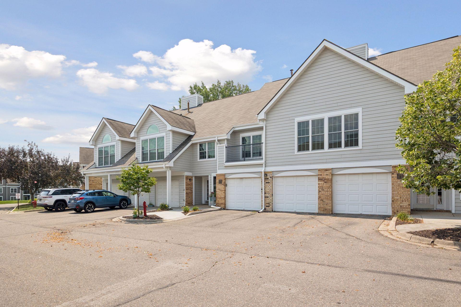 View of Residential at 6040 Chasewood Parkway #2, Minnetonka MN 55343, Minnetonka (4 of 33) - Mike Wilen | Minnesota Team Real Estate