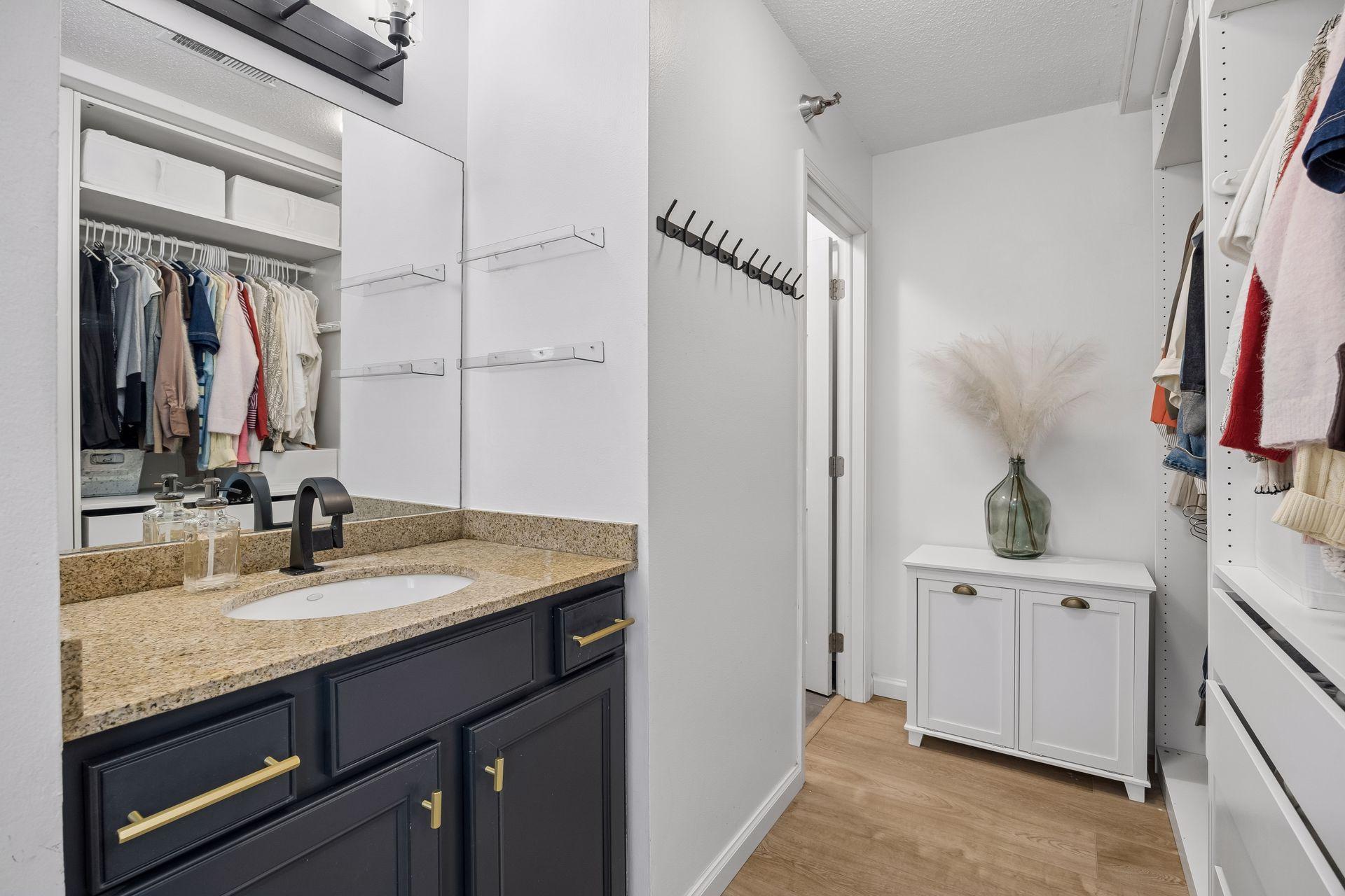 View of Residential at 6040 Chasewood Parkway #2, Minnetonka MN 55343, Minnetonka (20 of 33) - Mike Wilen | Minnesota Team Real Estate
